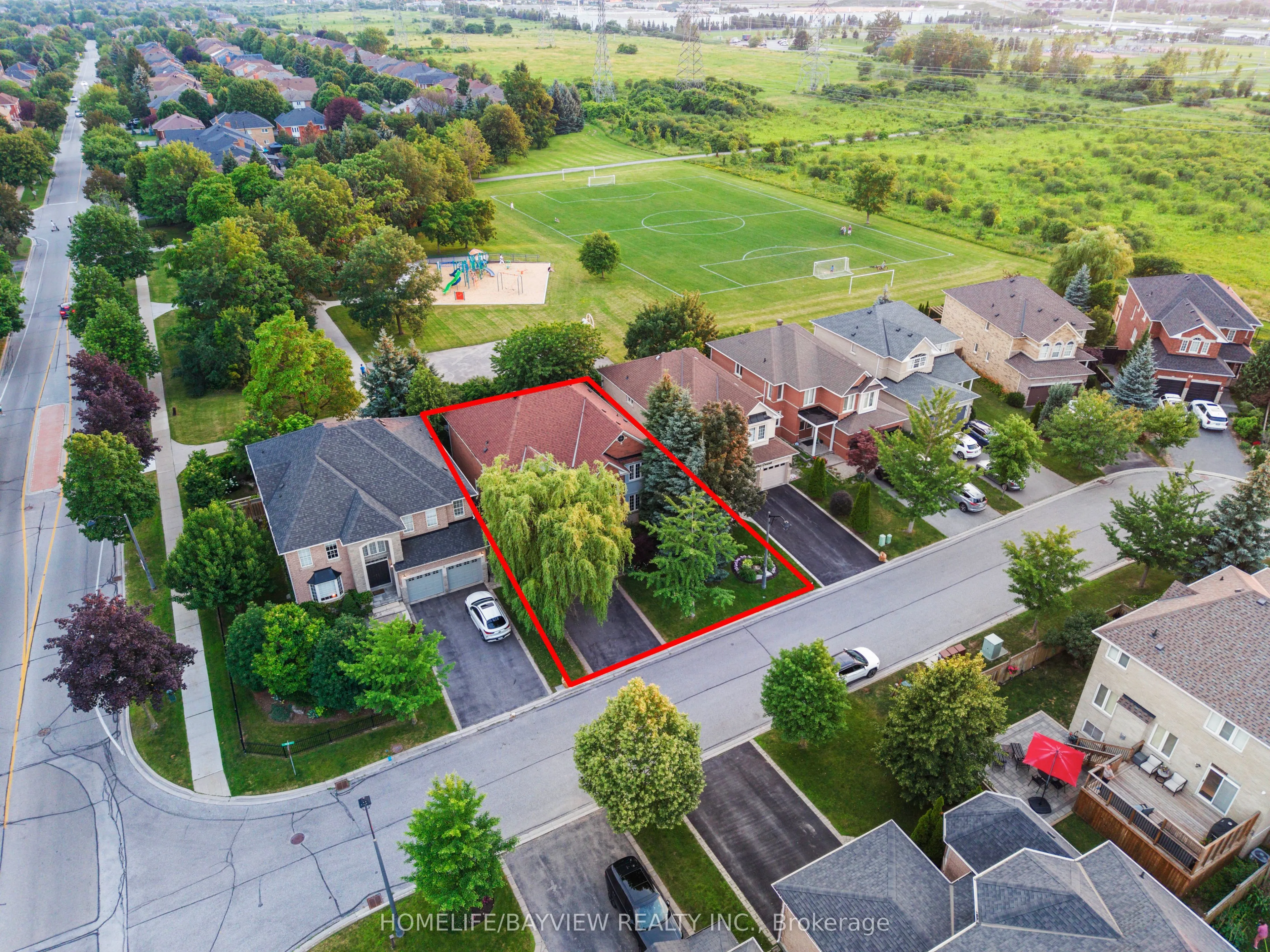 8 Pico Crescent