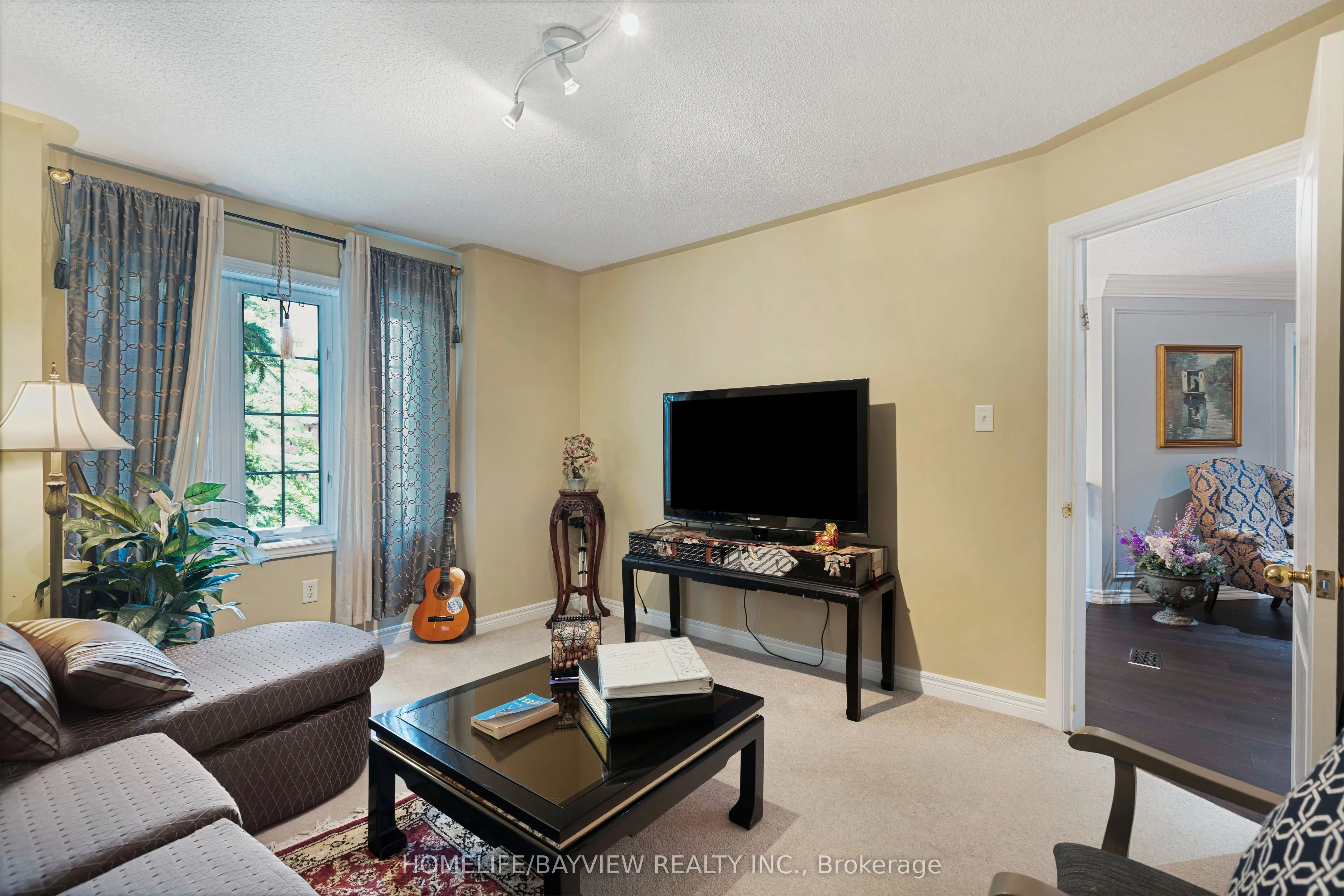 8 Pico Crescent