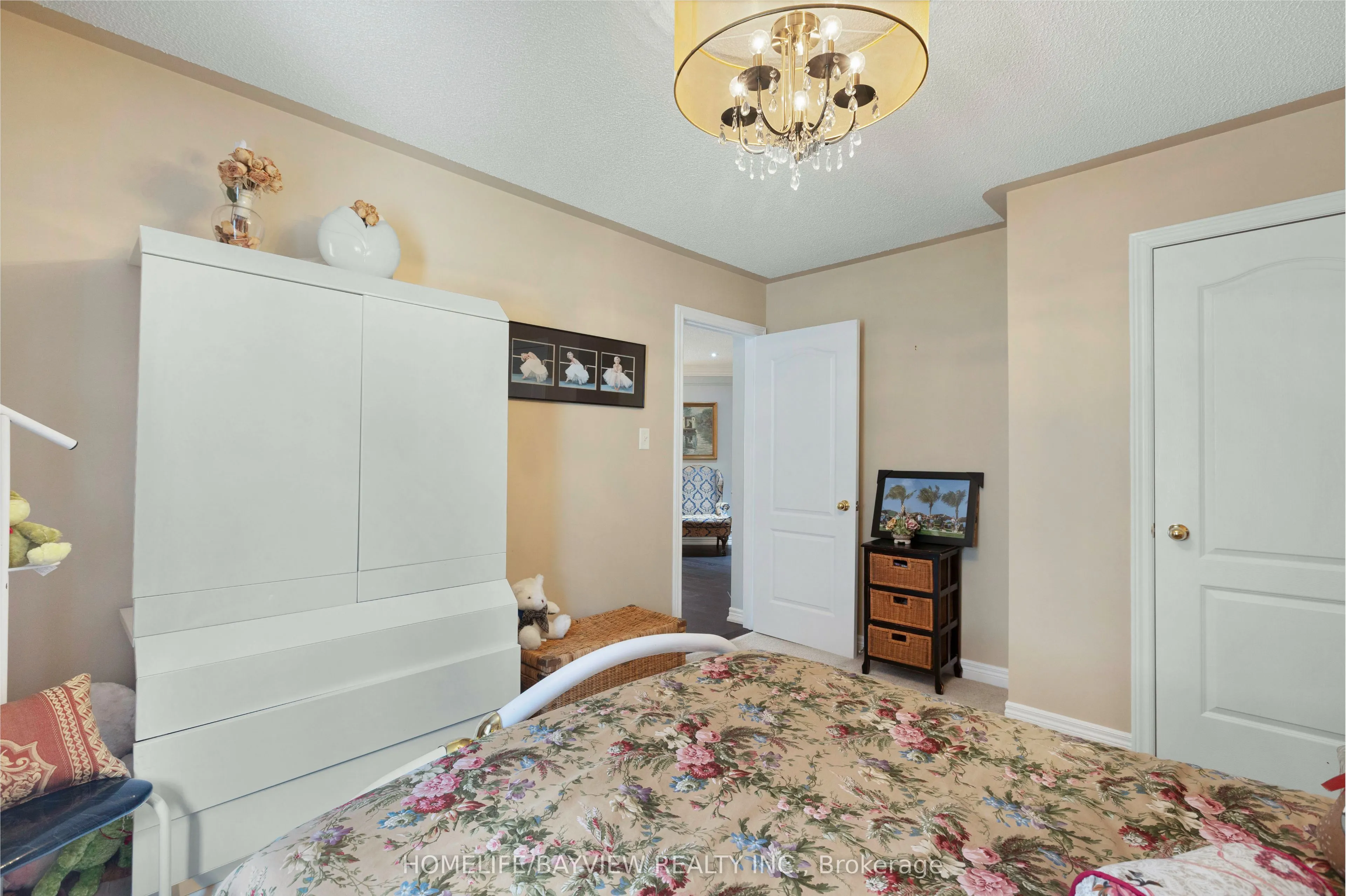 8 Pico Crescent