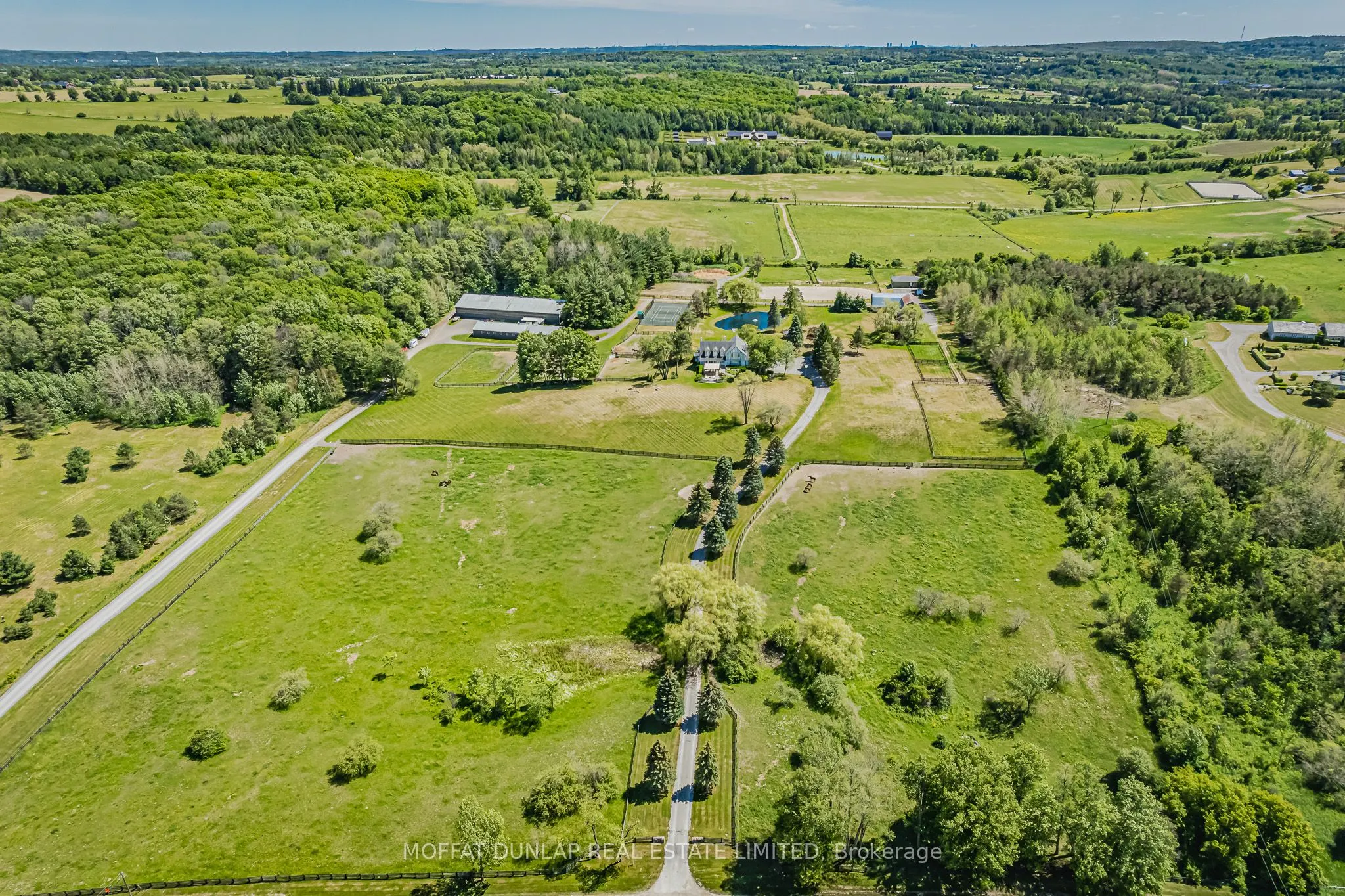 2065 19th Side Road