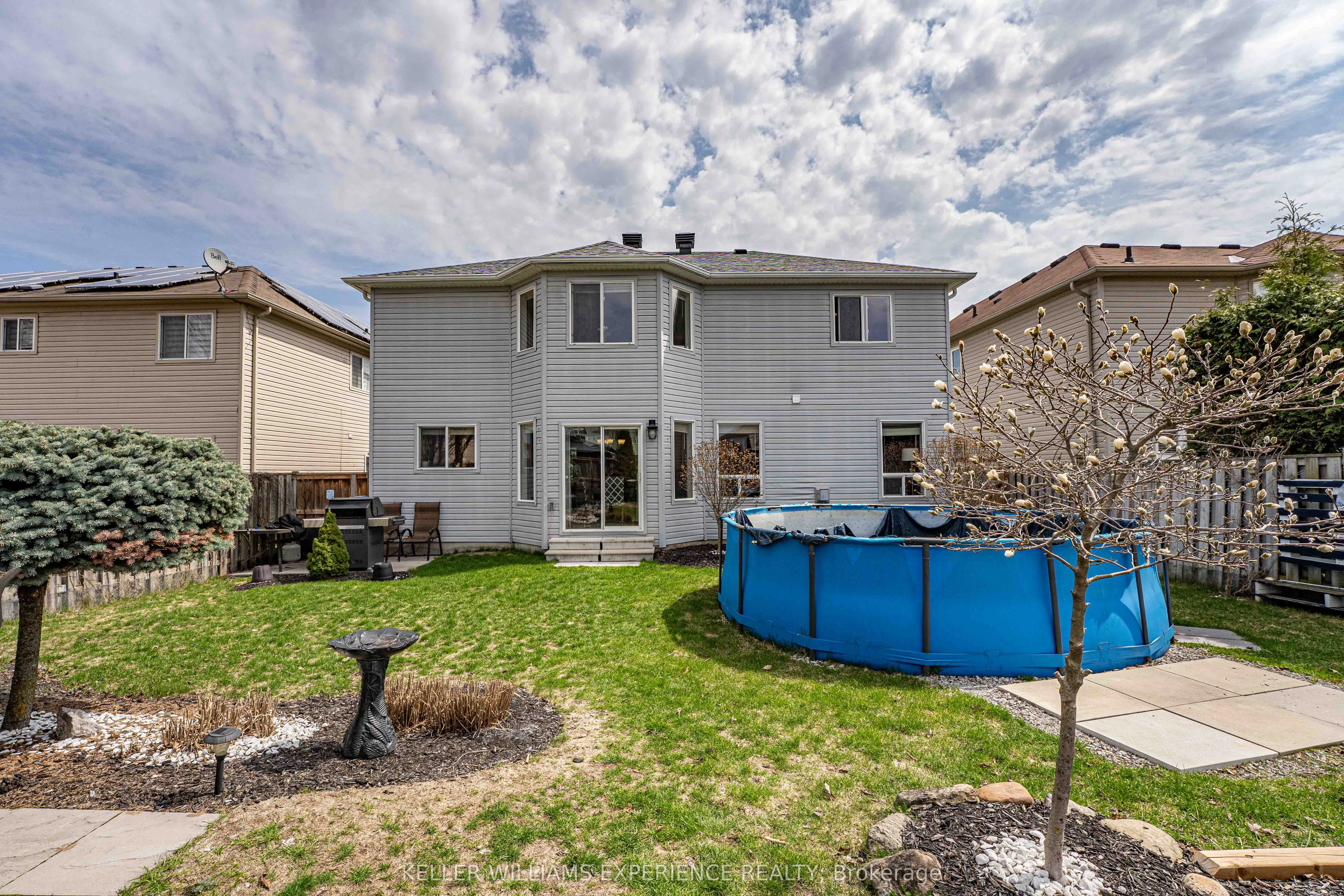 39 Stonemount Crescent