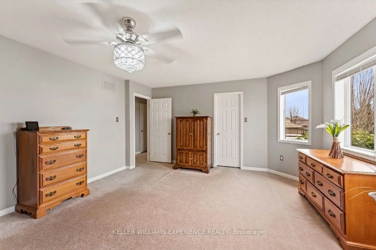 39 Stonemount Crescent