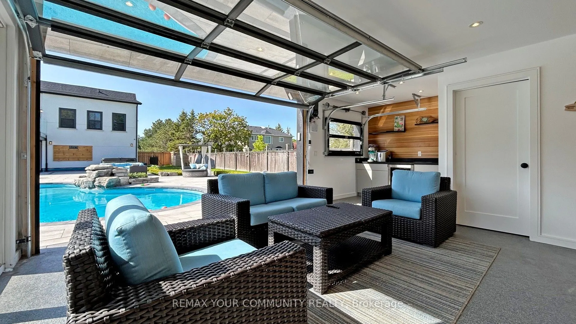 557 Aintree Drive