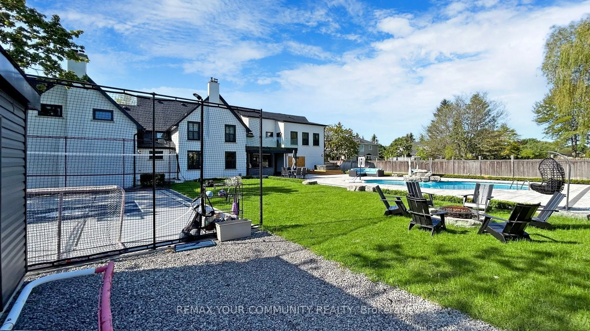 557 Aintree Drive