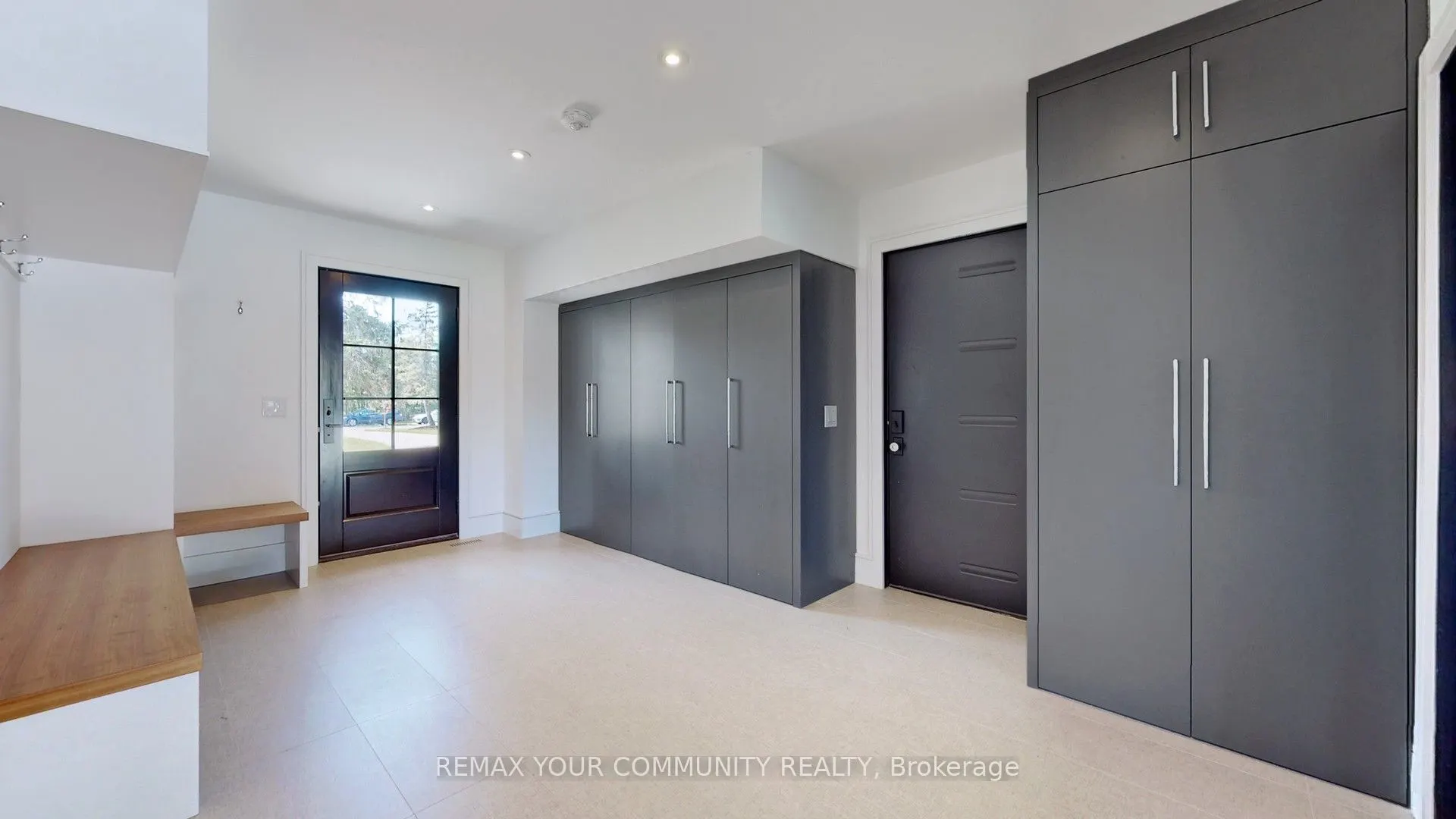 557 Aintree Drive