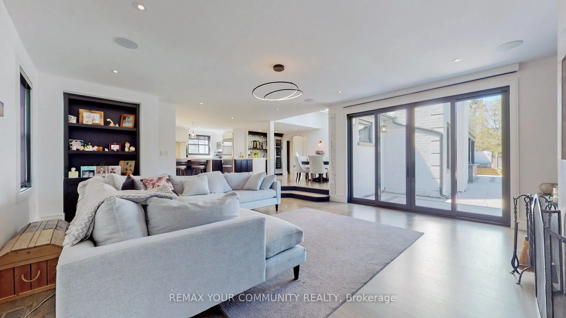 557 Aintree Drive