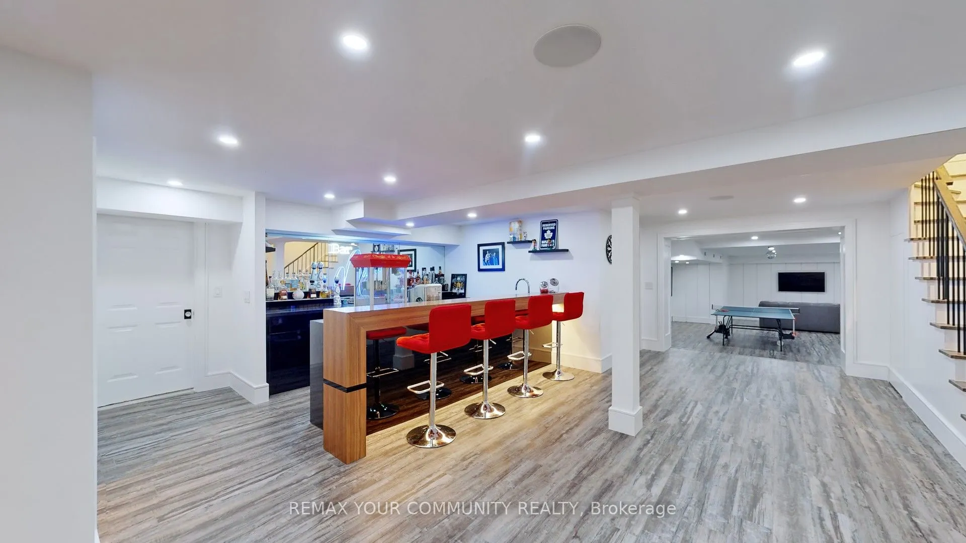 557 Aintree Drive