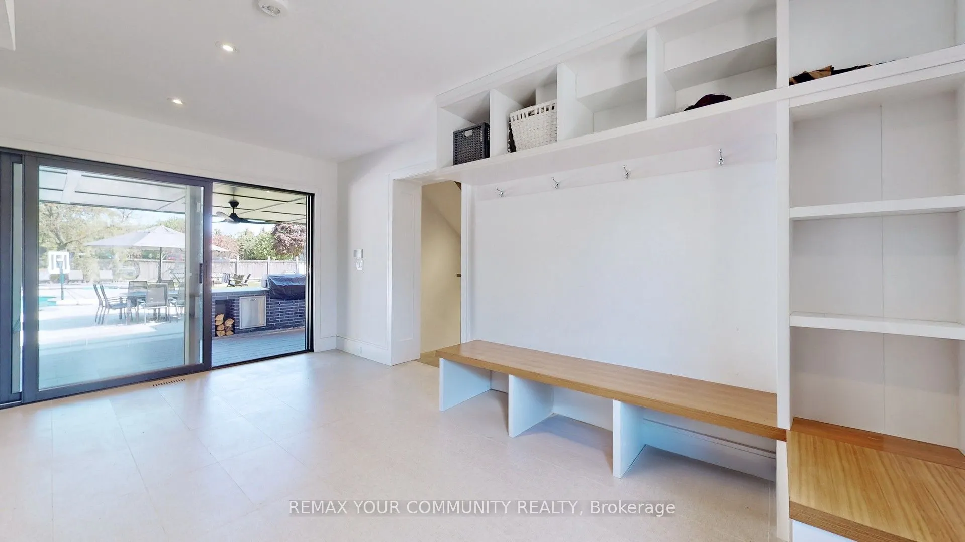 557 Aintree Drive