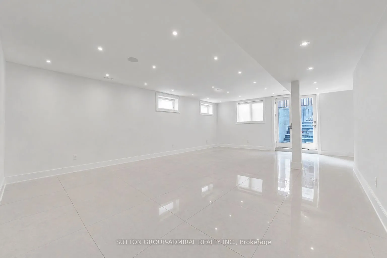 176 Rumble Avenue