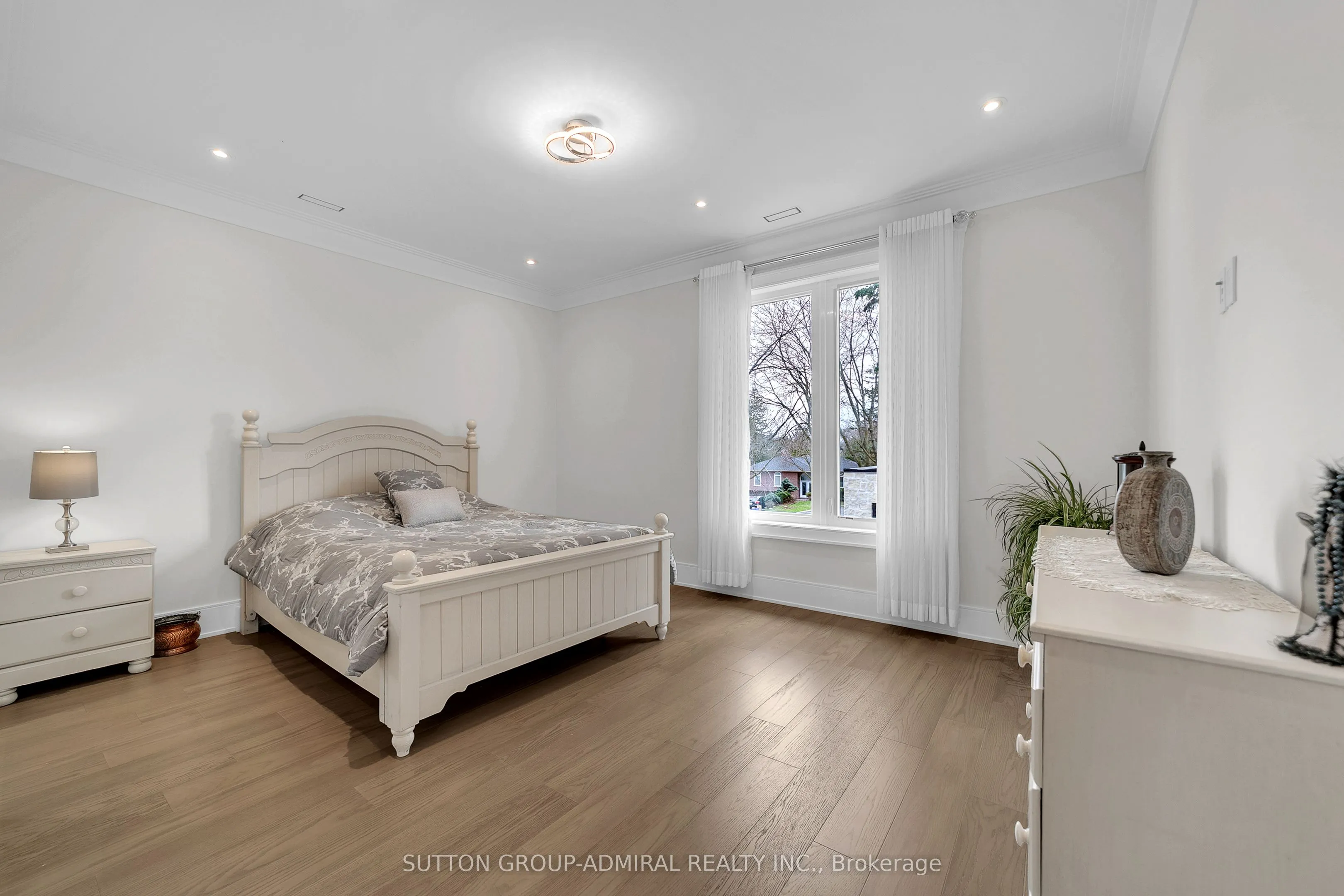 176 Rumble Avenue