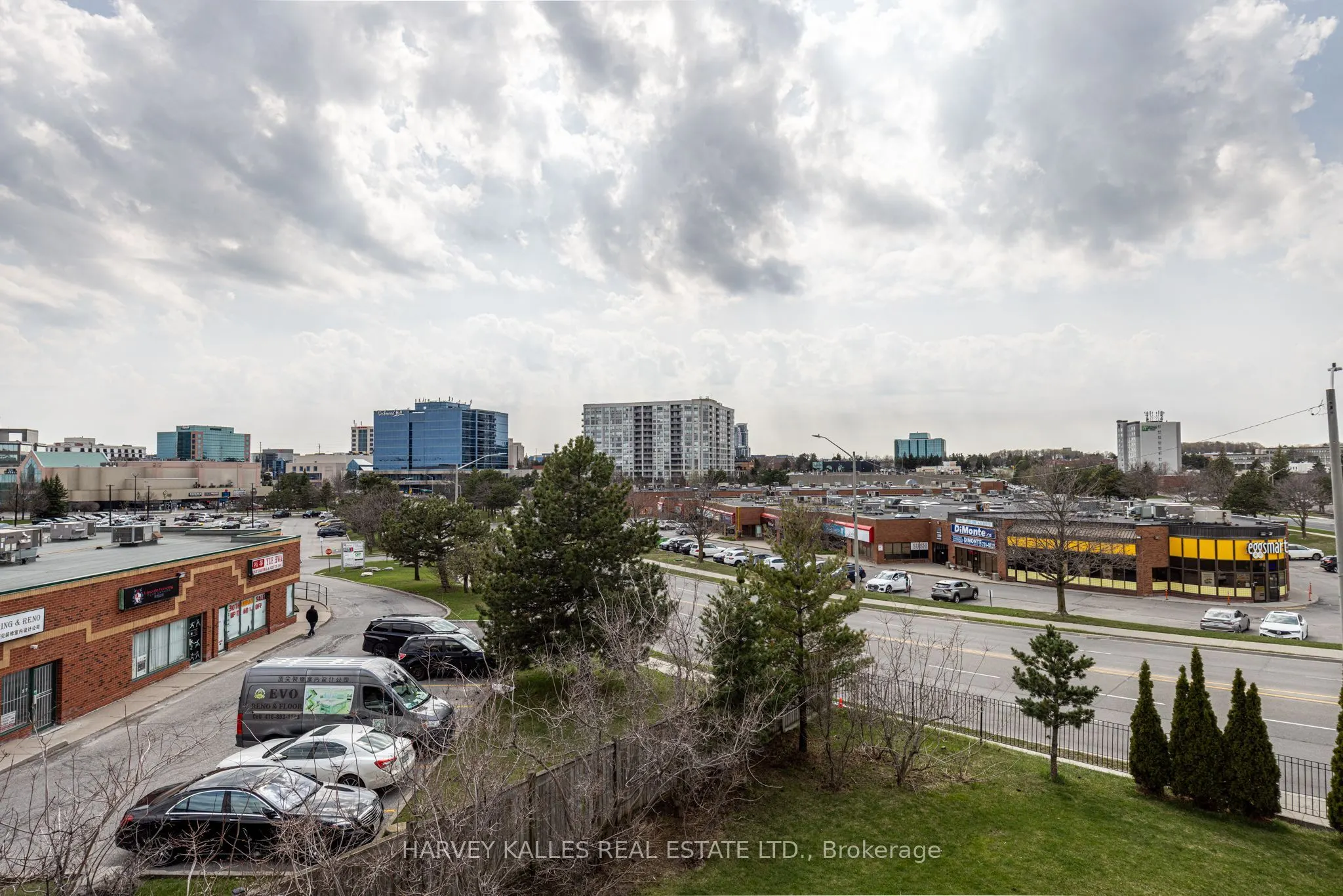 75 Norman Bethune Avenue #317