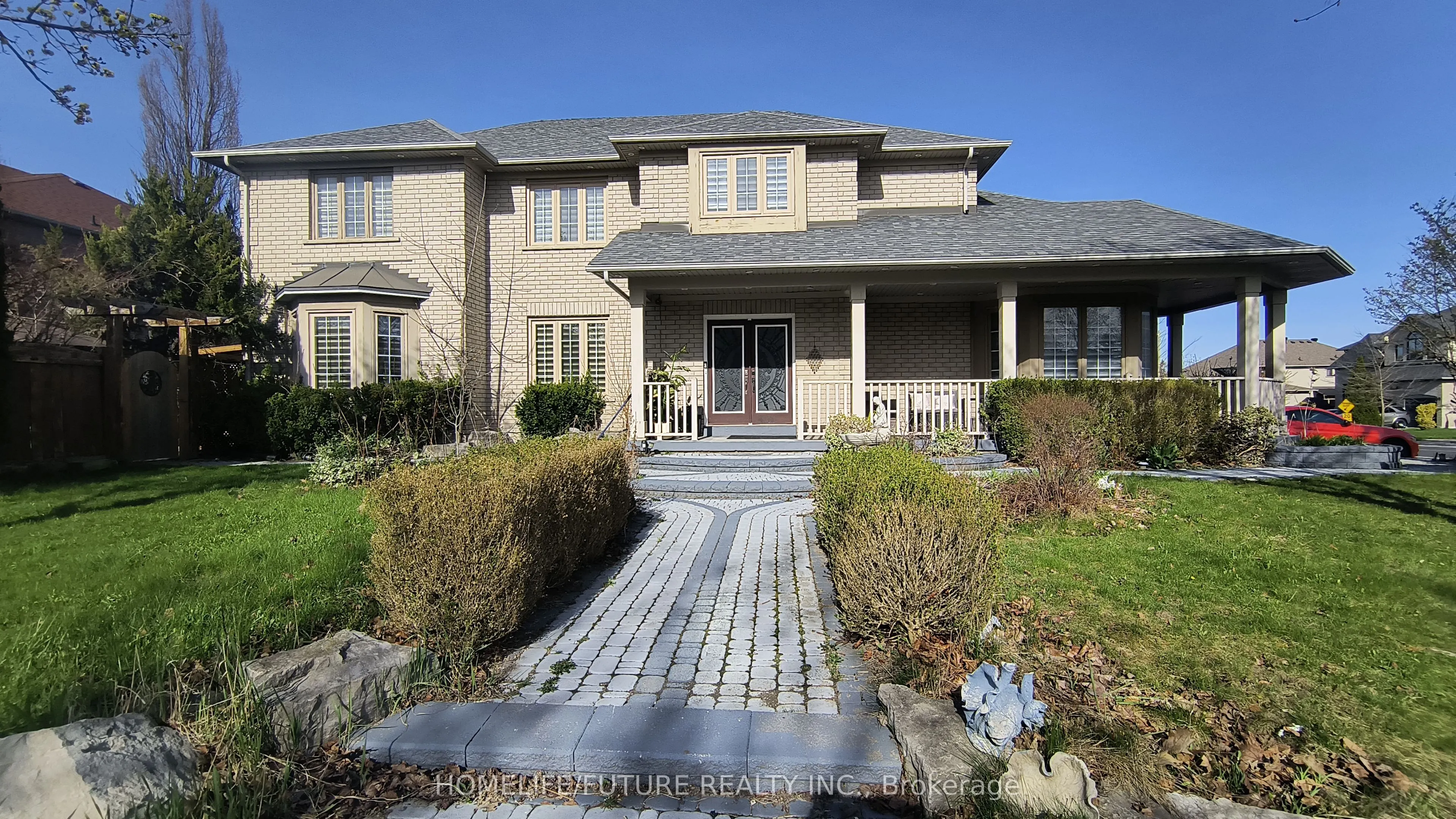 75 Boxwood Crescent