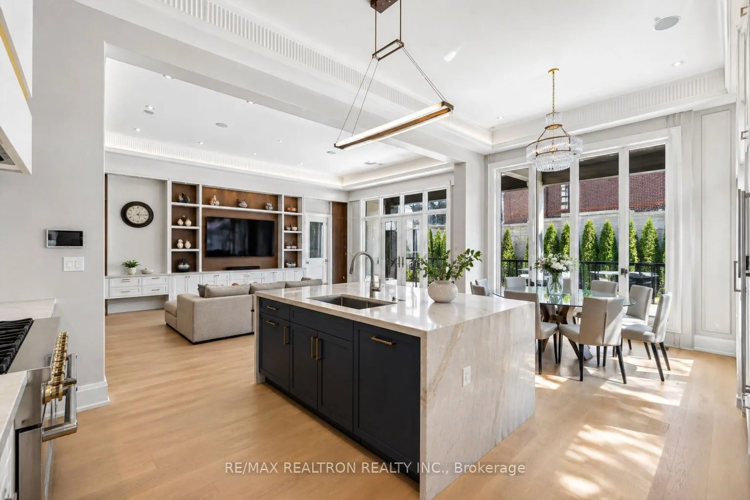 17 Pebblelane Court