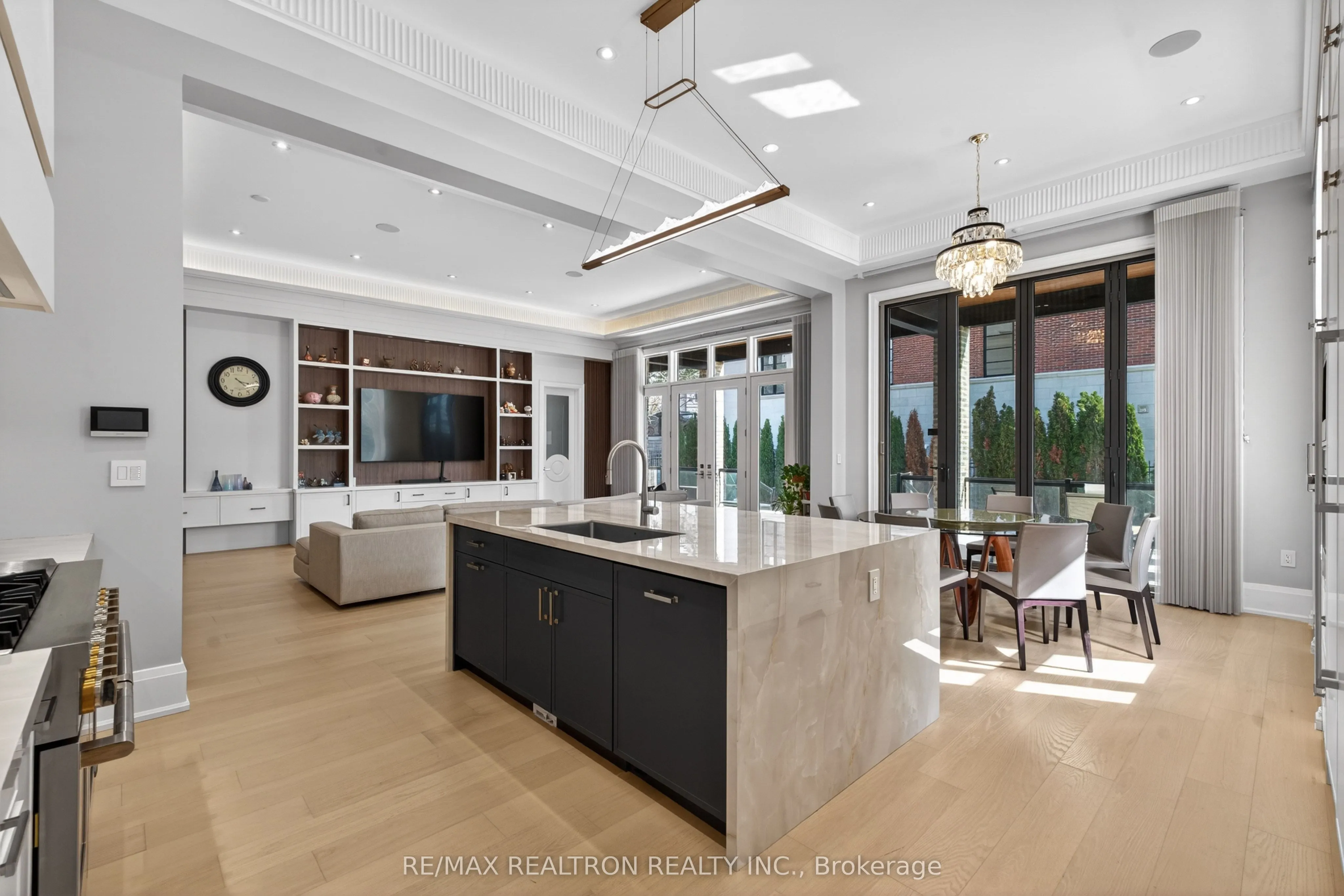17 Pebblelane Court