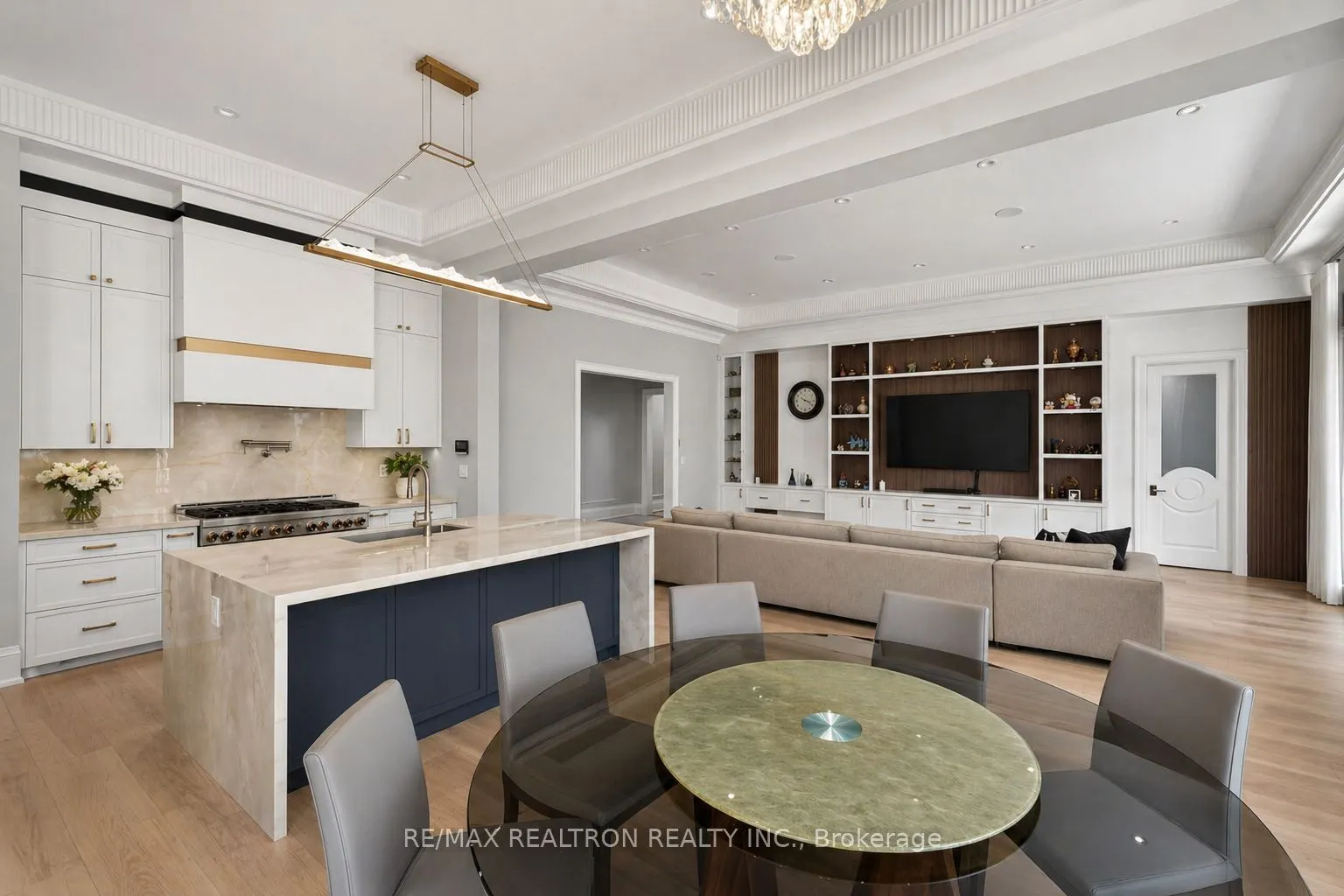 17 Pebblelane Court