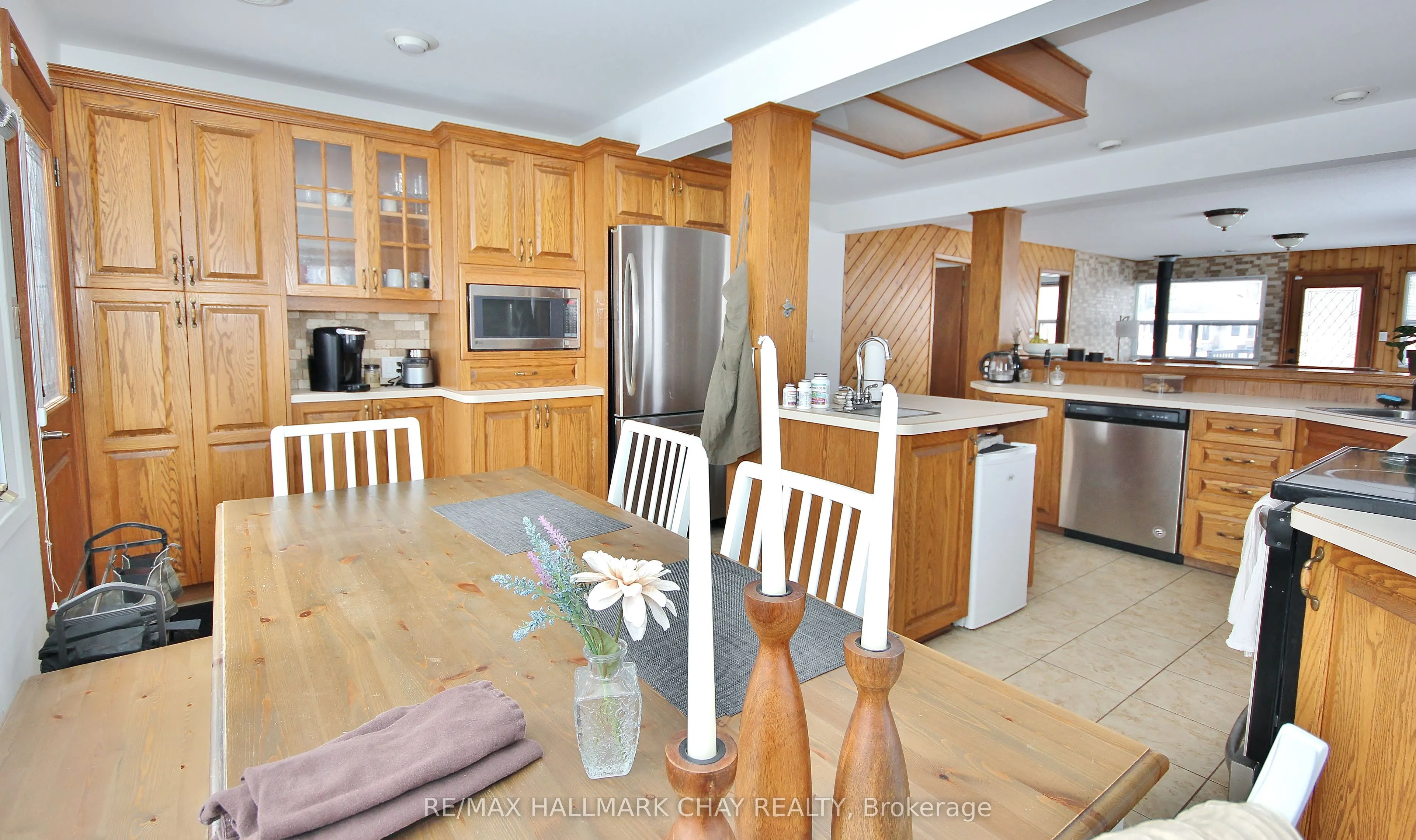 1099 Poplar Drive