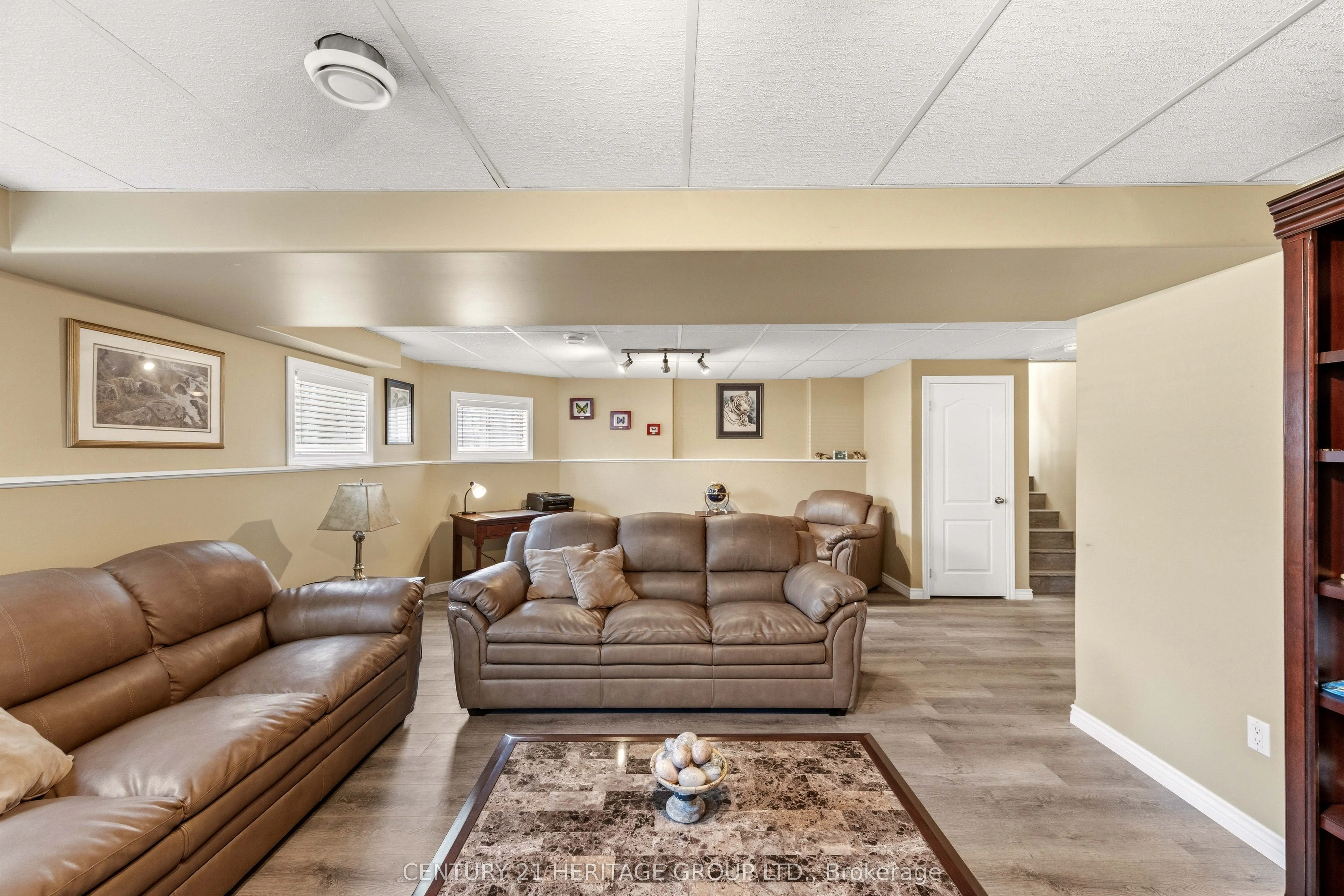 27 Creek Drive