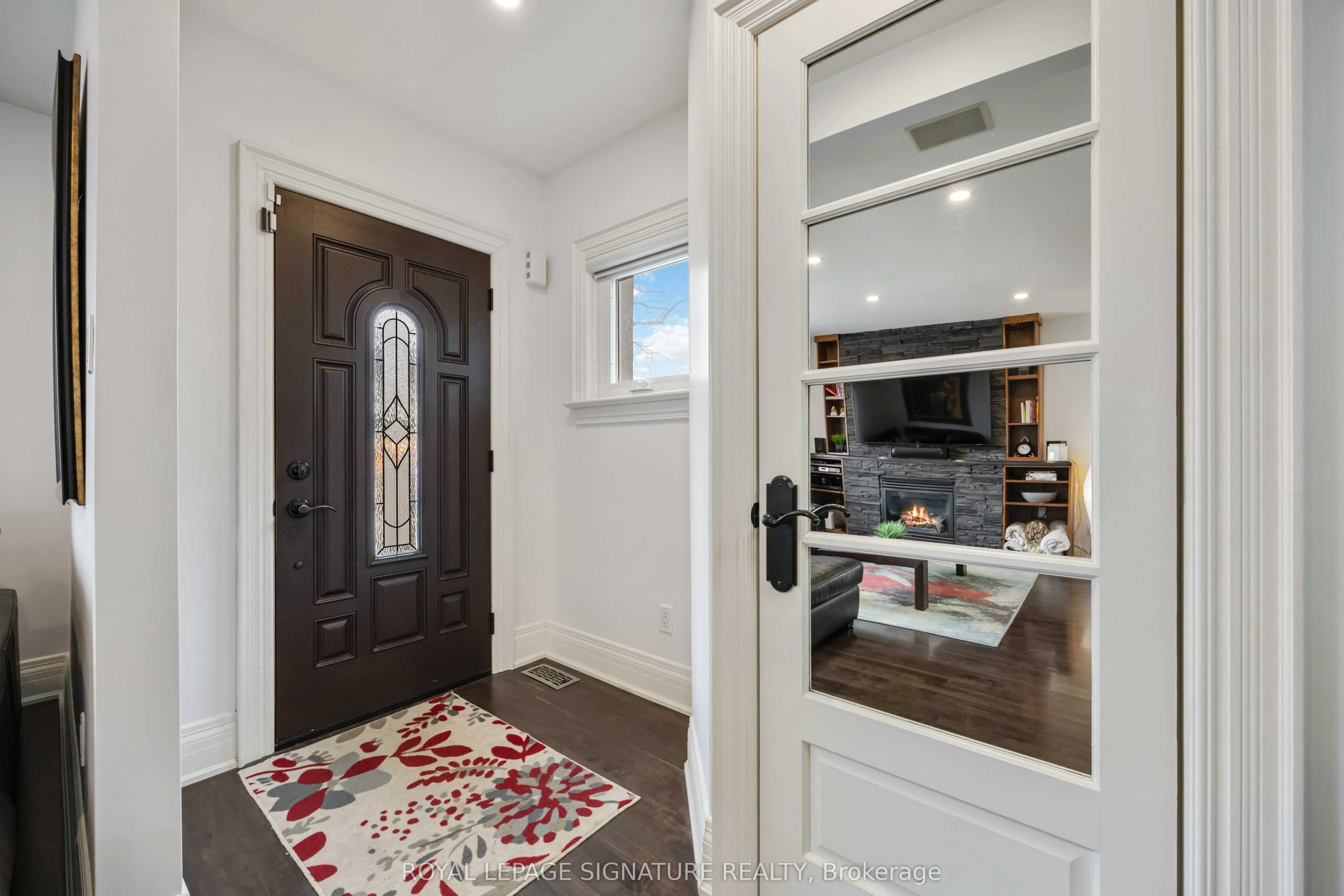 35 Rainbow Drive