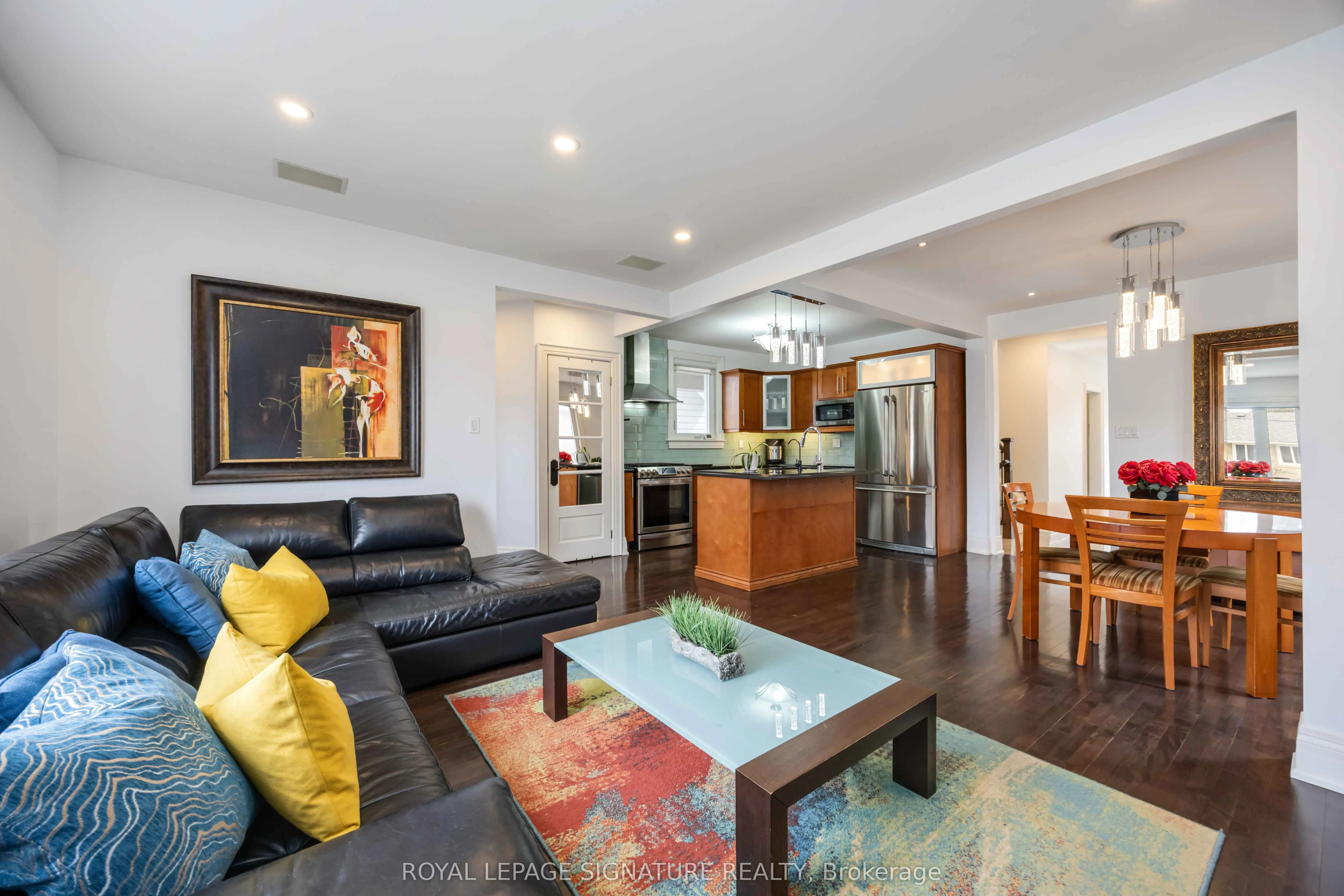 35 Rainbow Drive