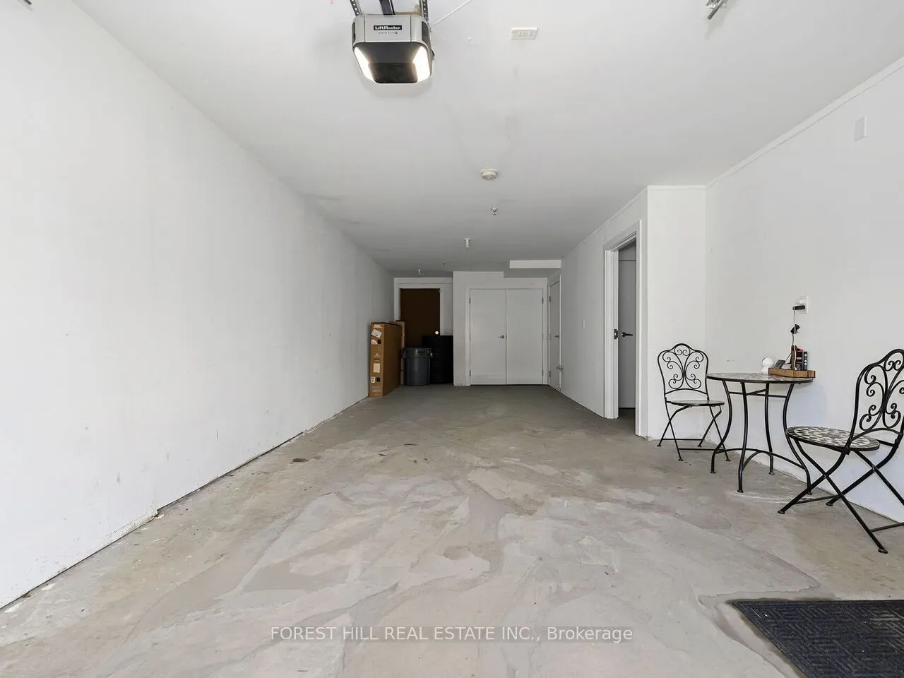 1 Hartman Avenue #5