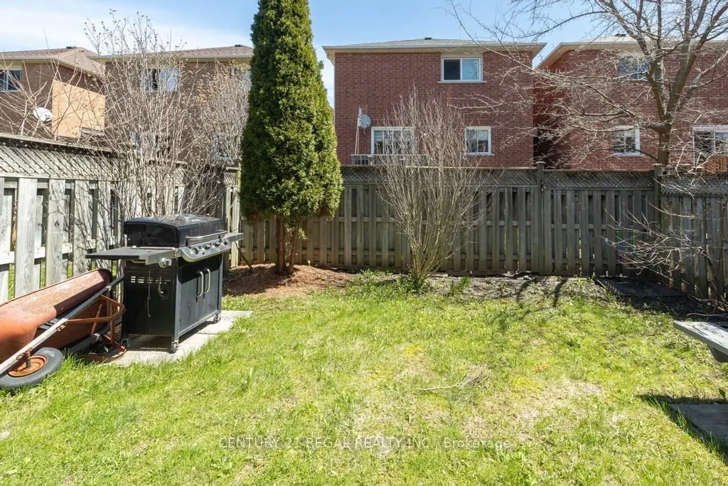 43 Waterton Crescent
