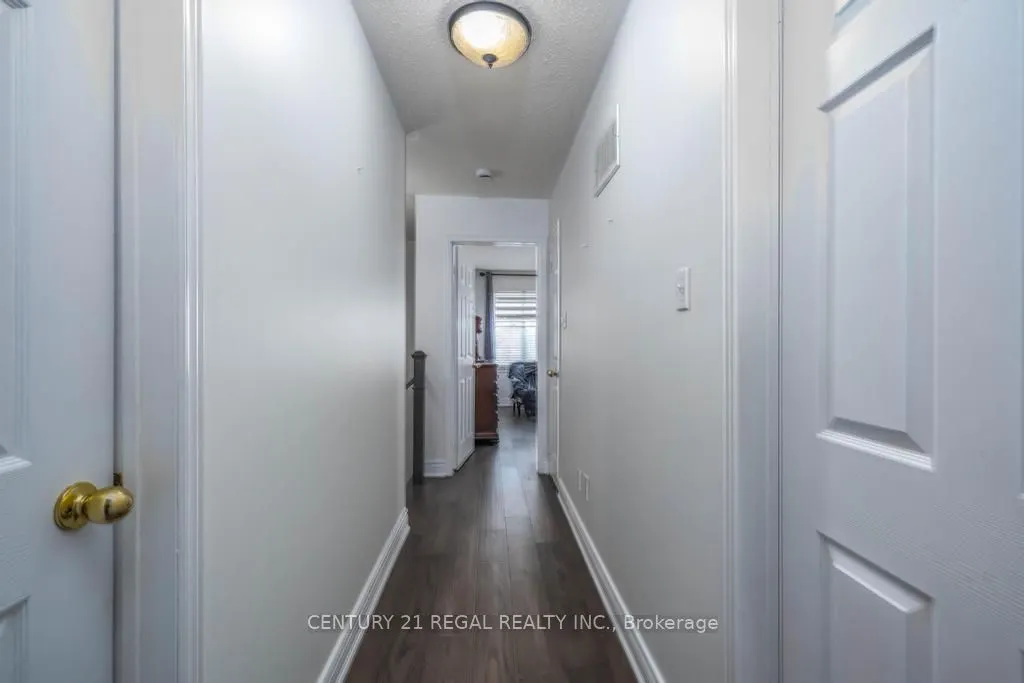 43 Waterton Crescent