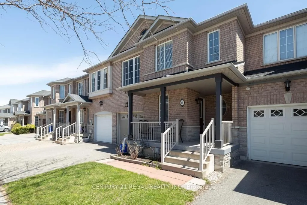 43 Waterton Crescent