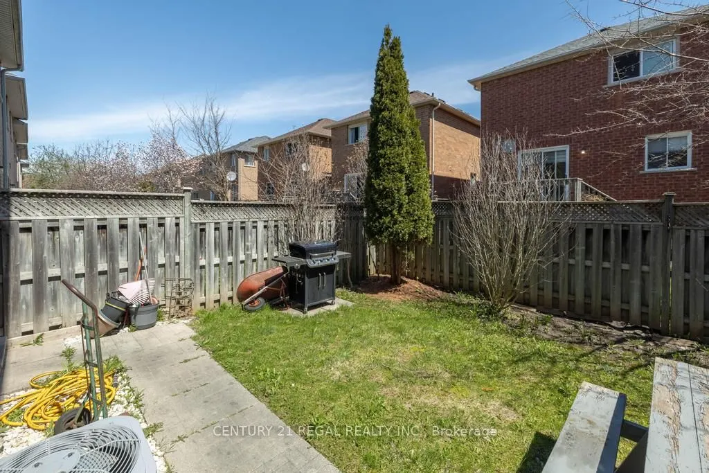 43 Waterton Crescent