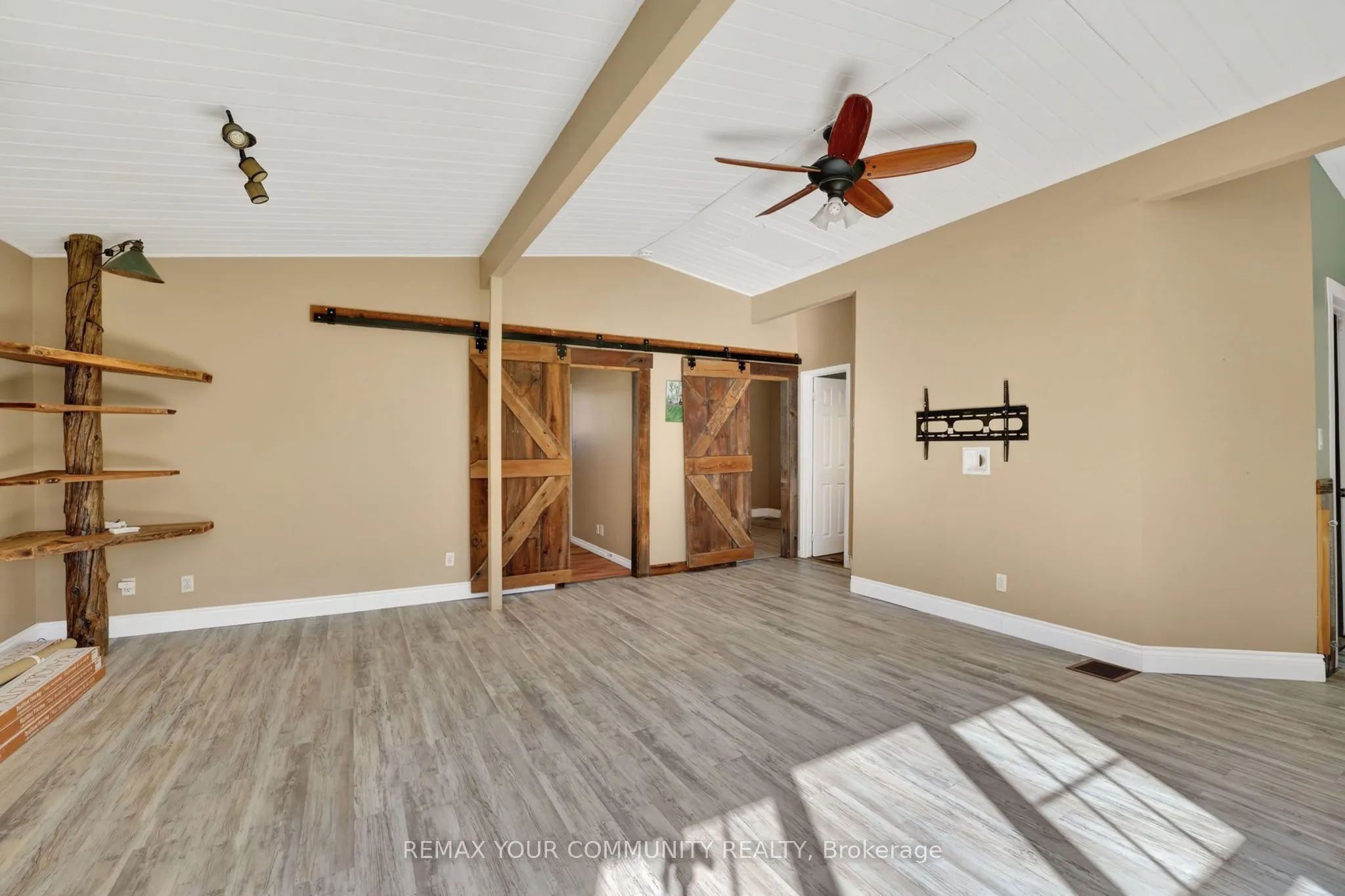 3816 30th Side Road