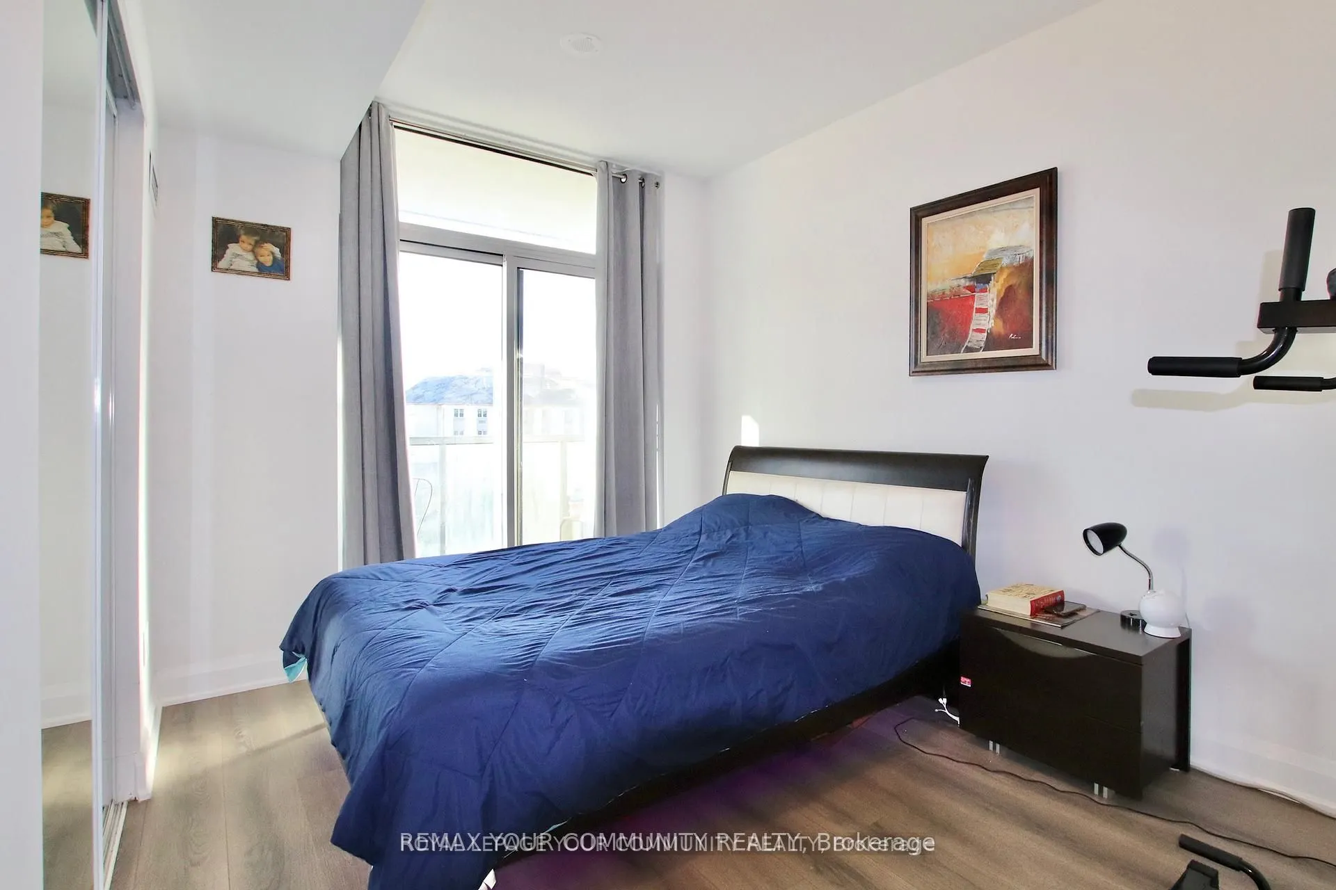 20 Gatineau Drive #404