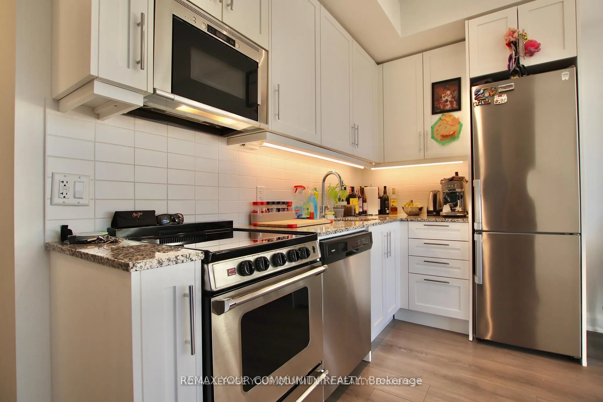 20 Gatineau Drive #404