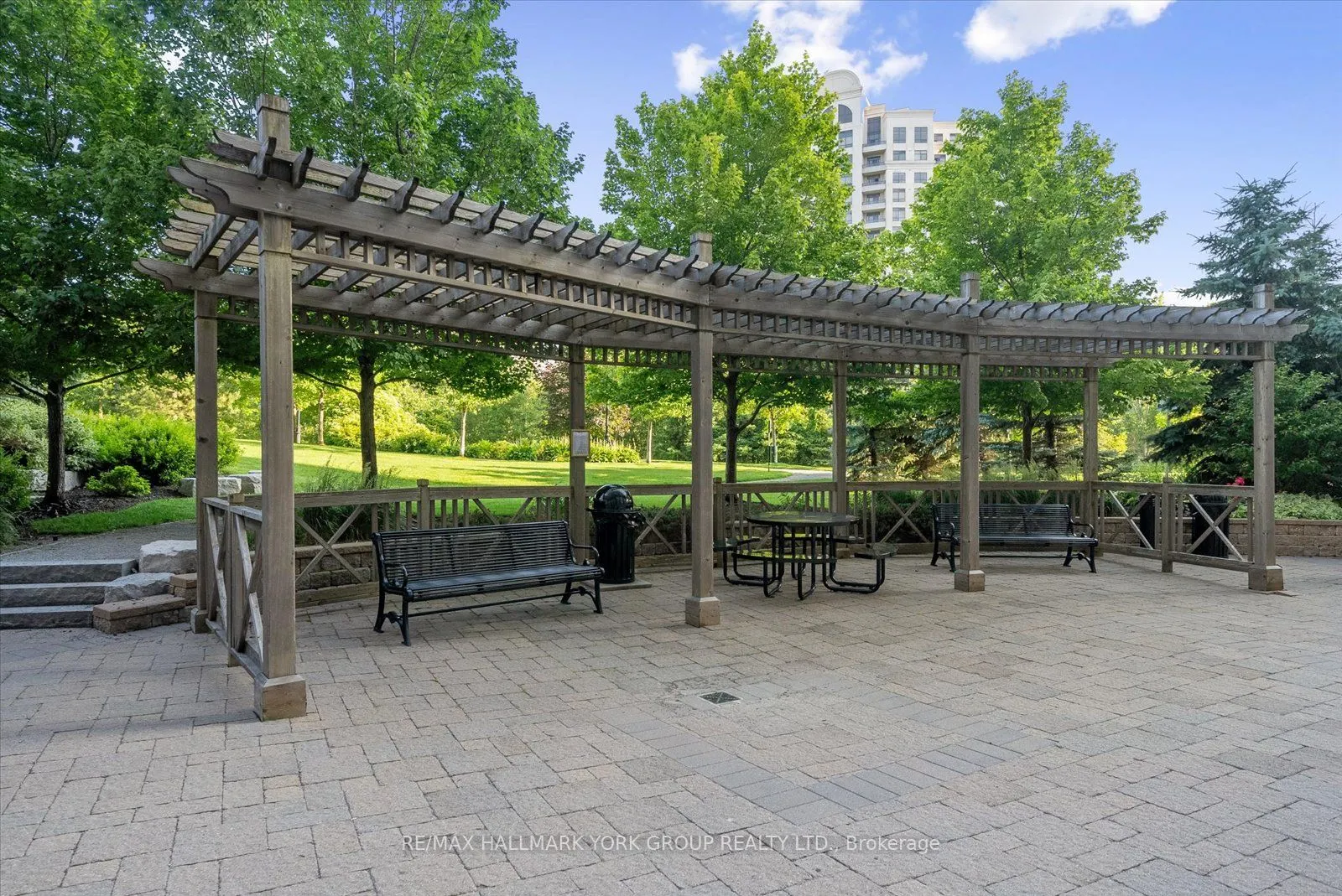 9245 Jane Street #1601
