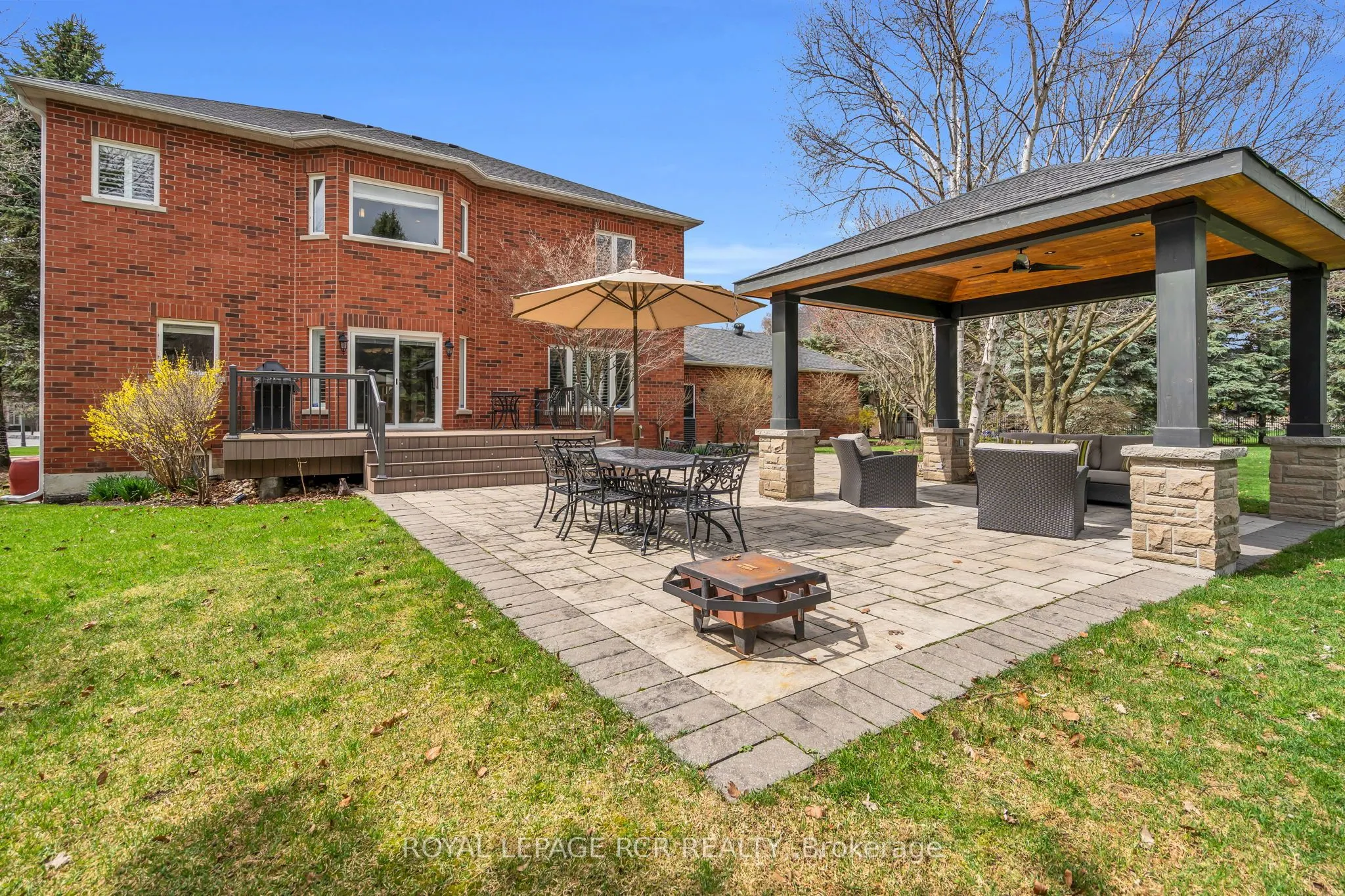 70 English Daisy Court