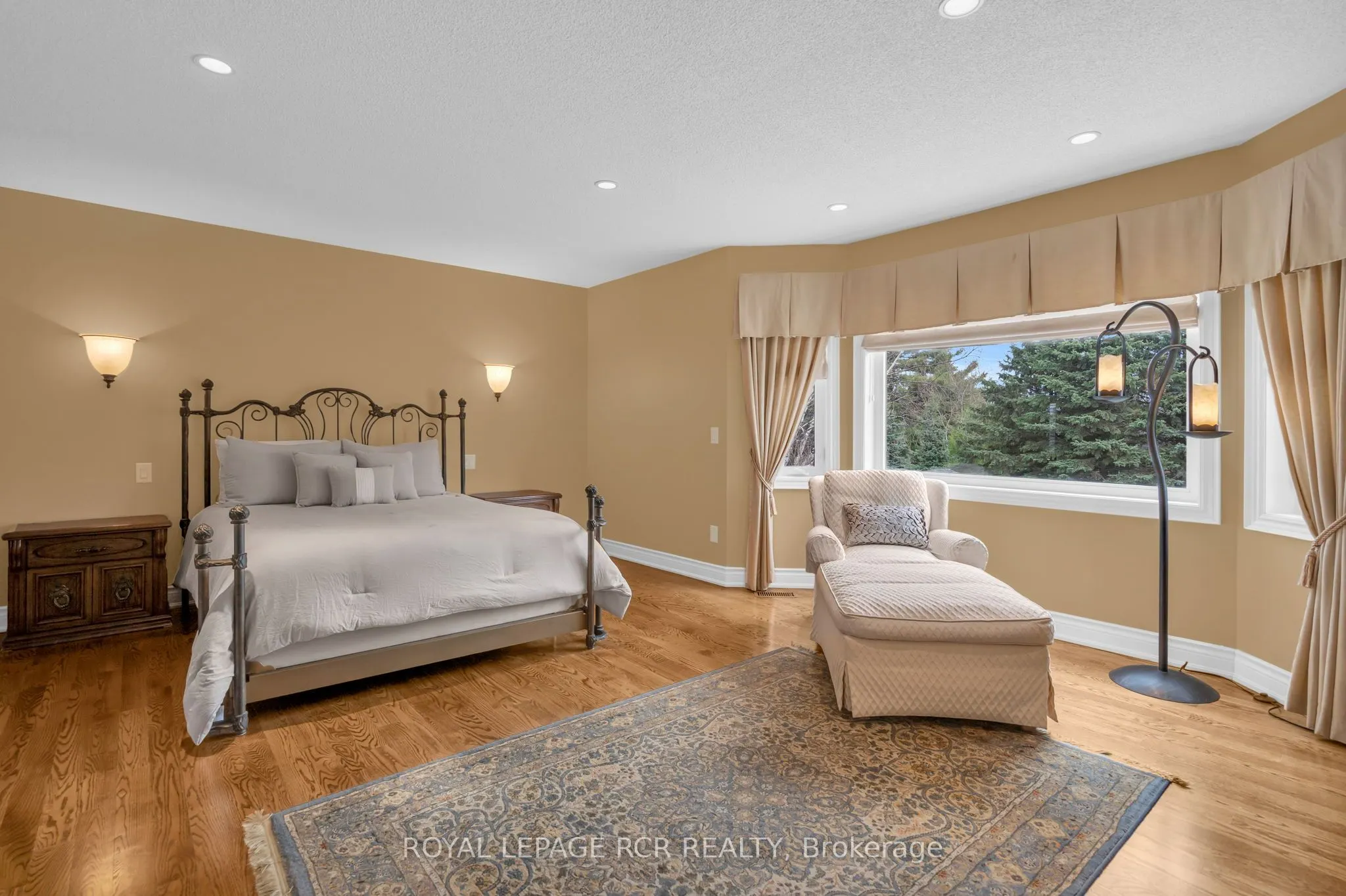 70 English Daisy Court