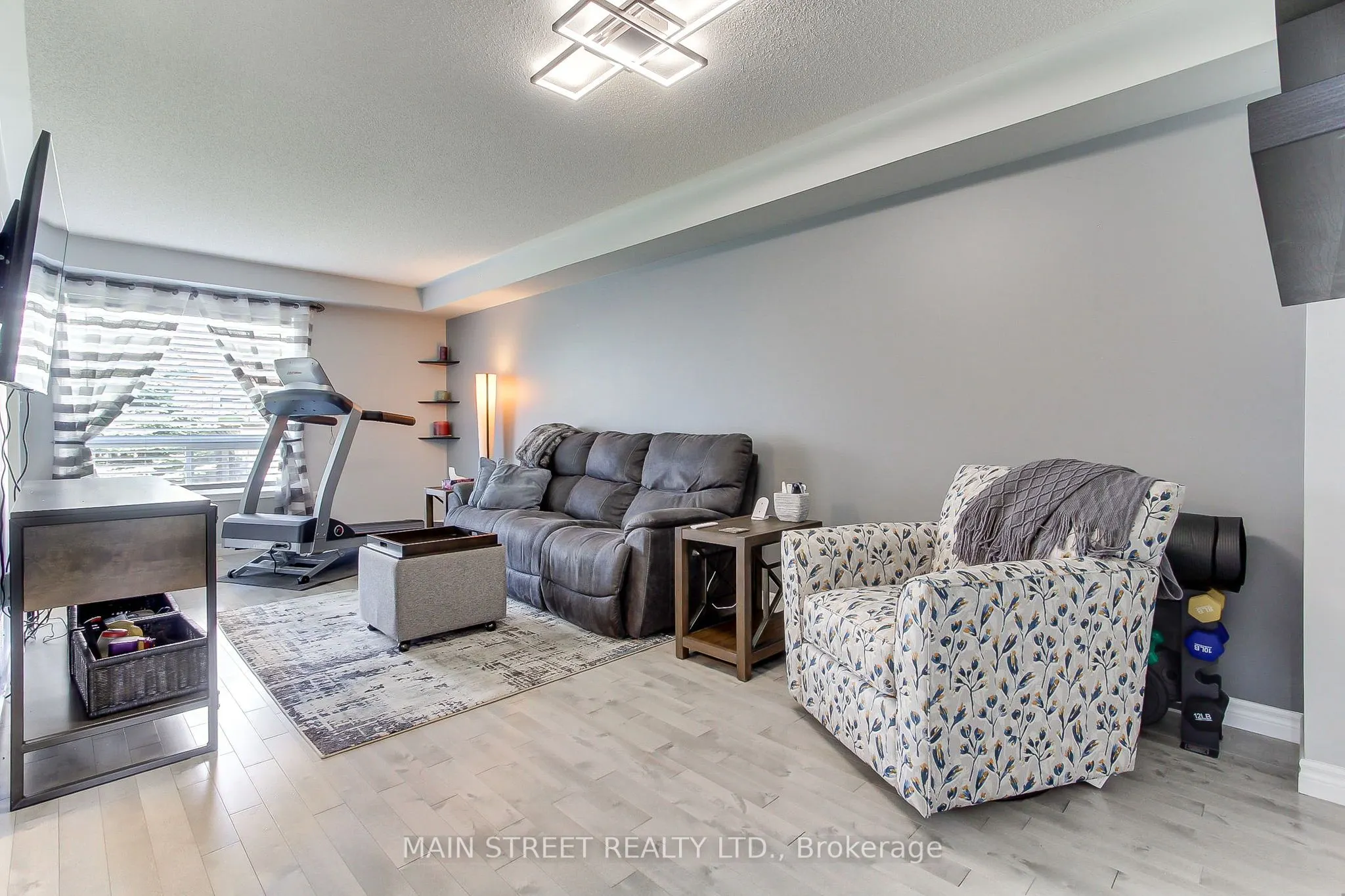 17 Hirst Avenue