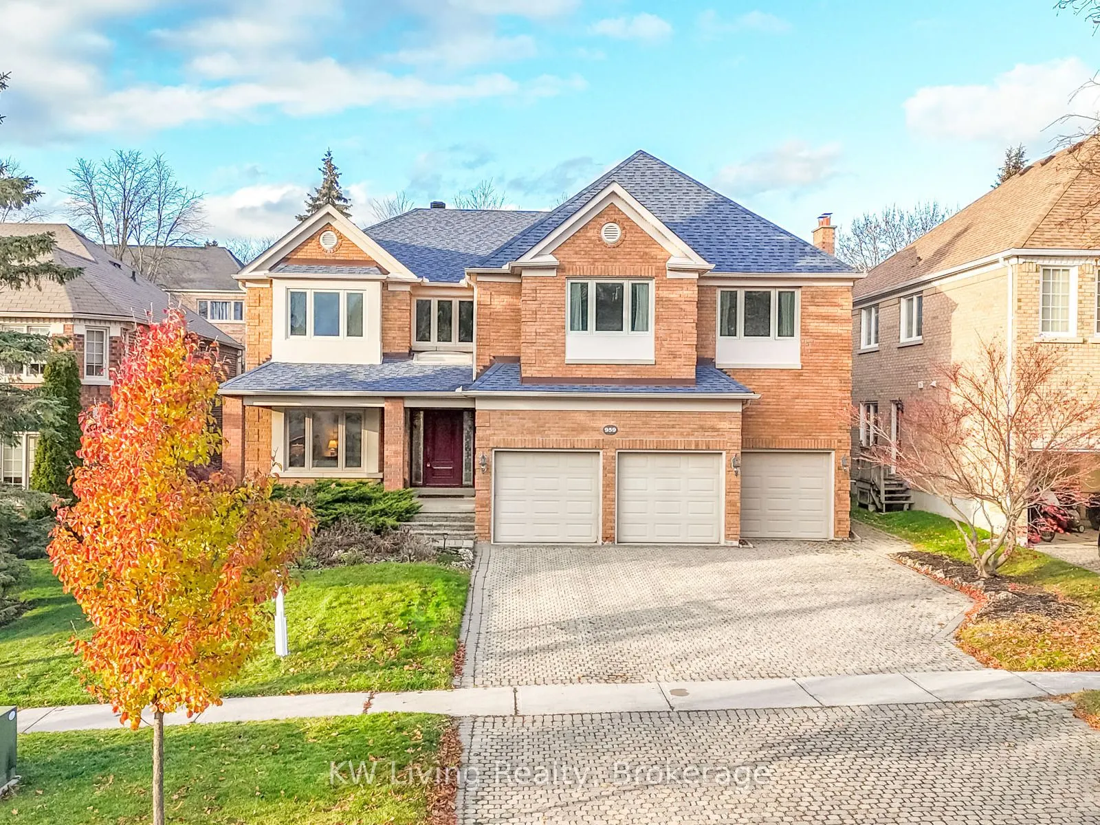 959 Lockwood Circle