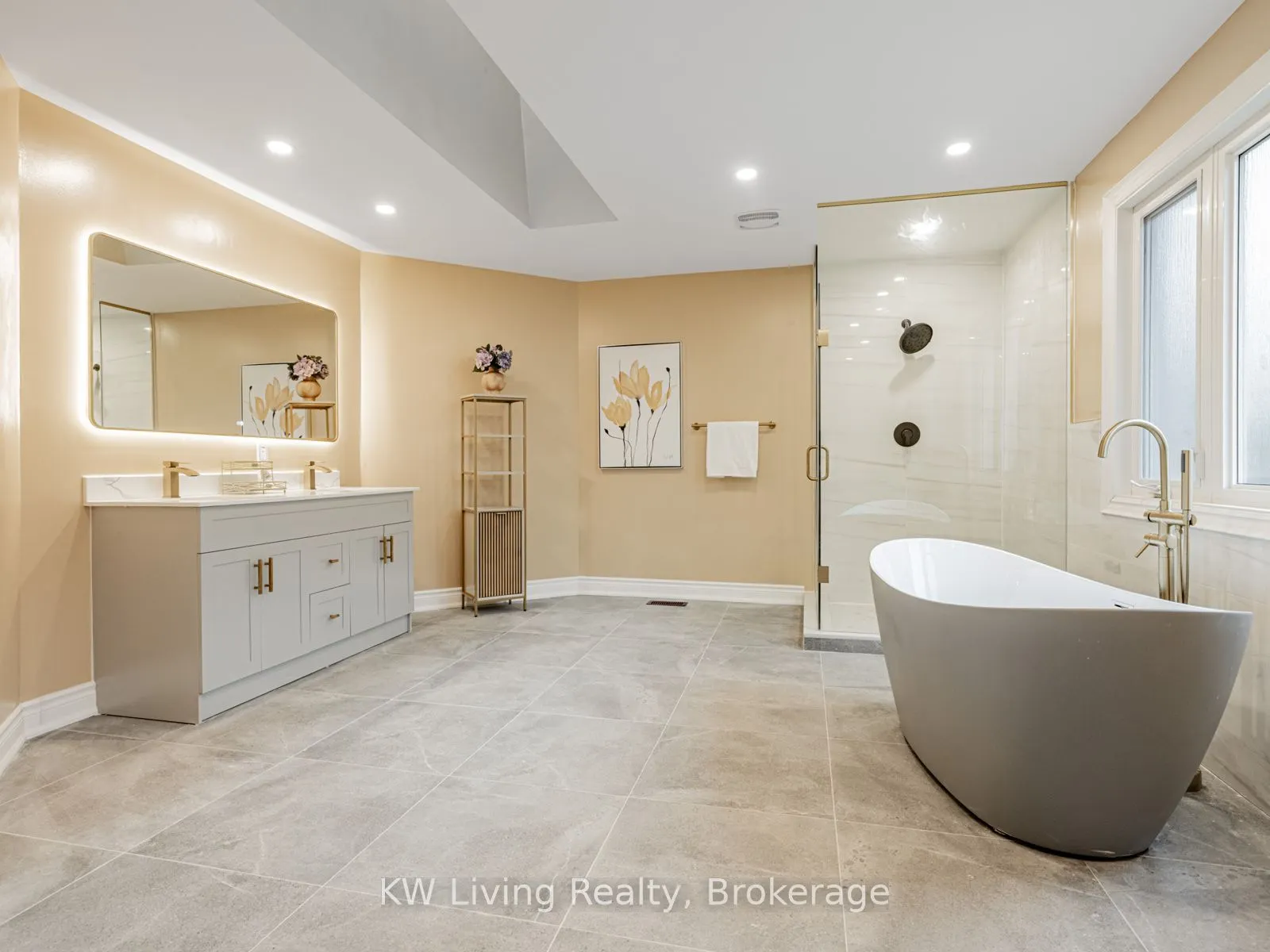 959 Lockwood Circle
