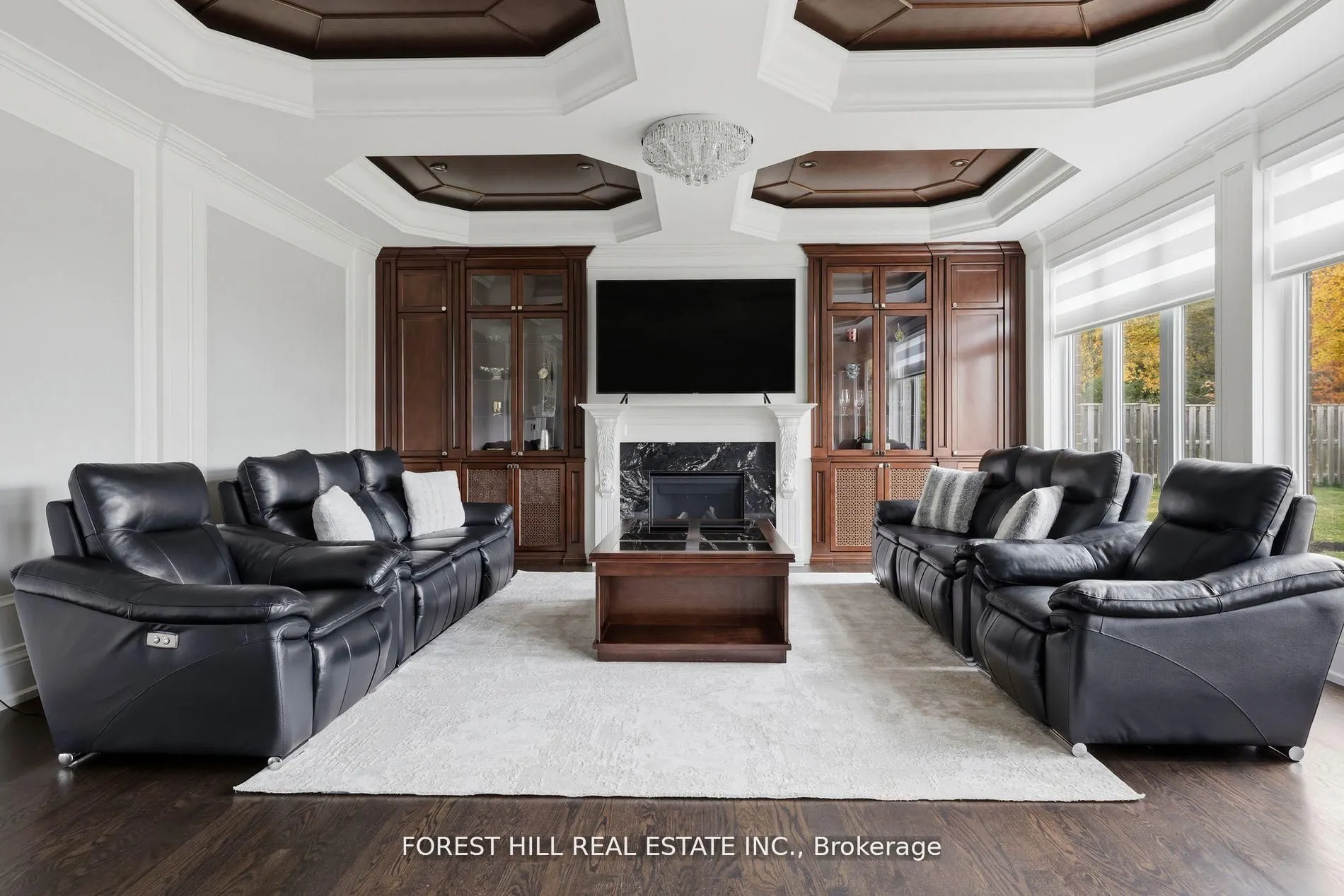 39 Patricia Drive E