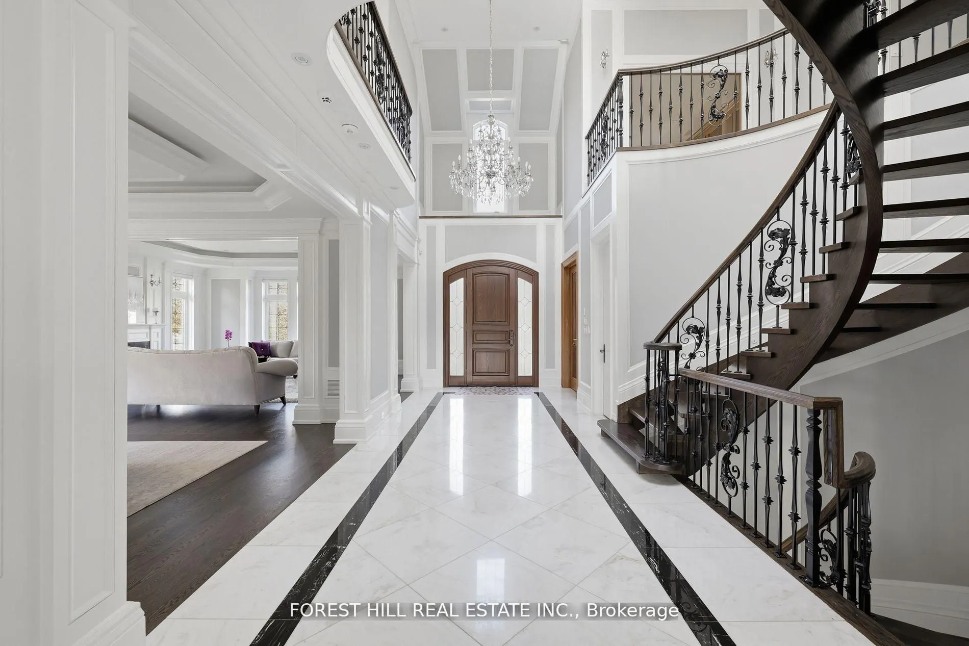 39 Patricia Drive E