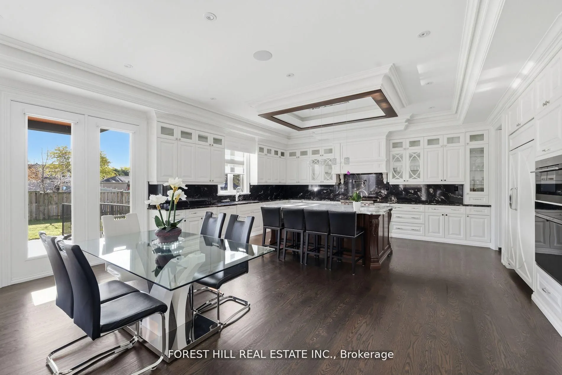 39 Patricia Drive E