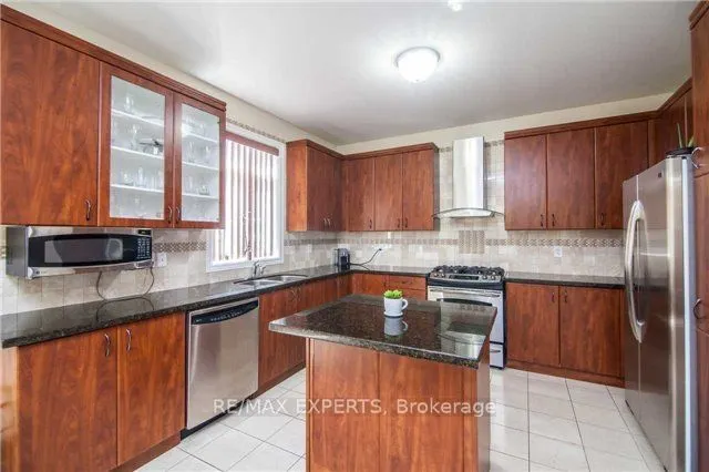 12 Terme Avenue