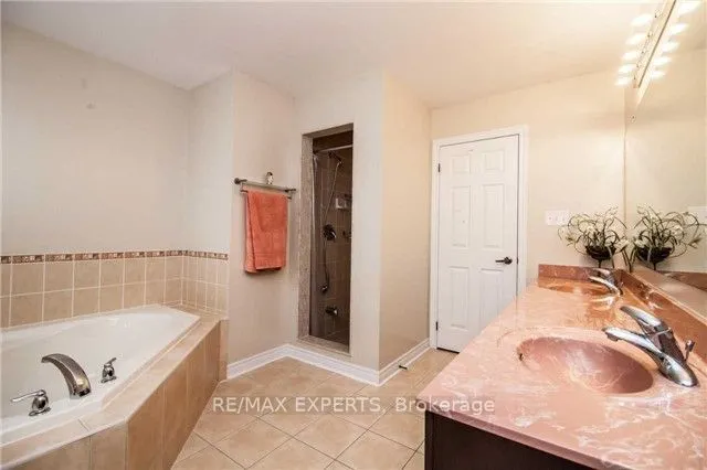 12 Terme Avenue