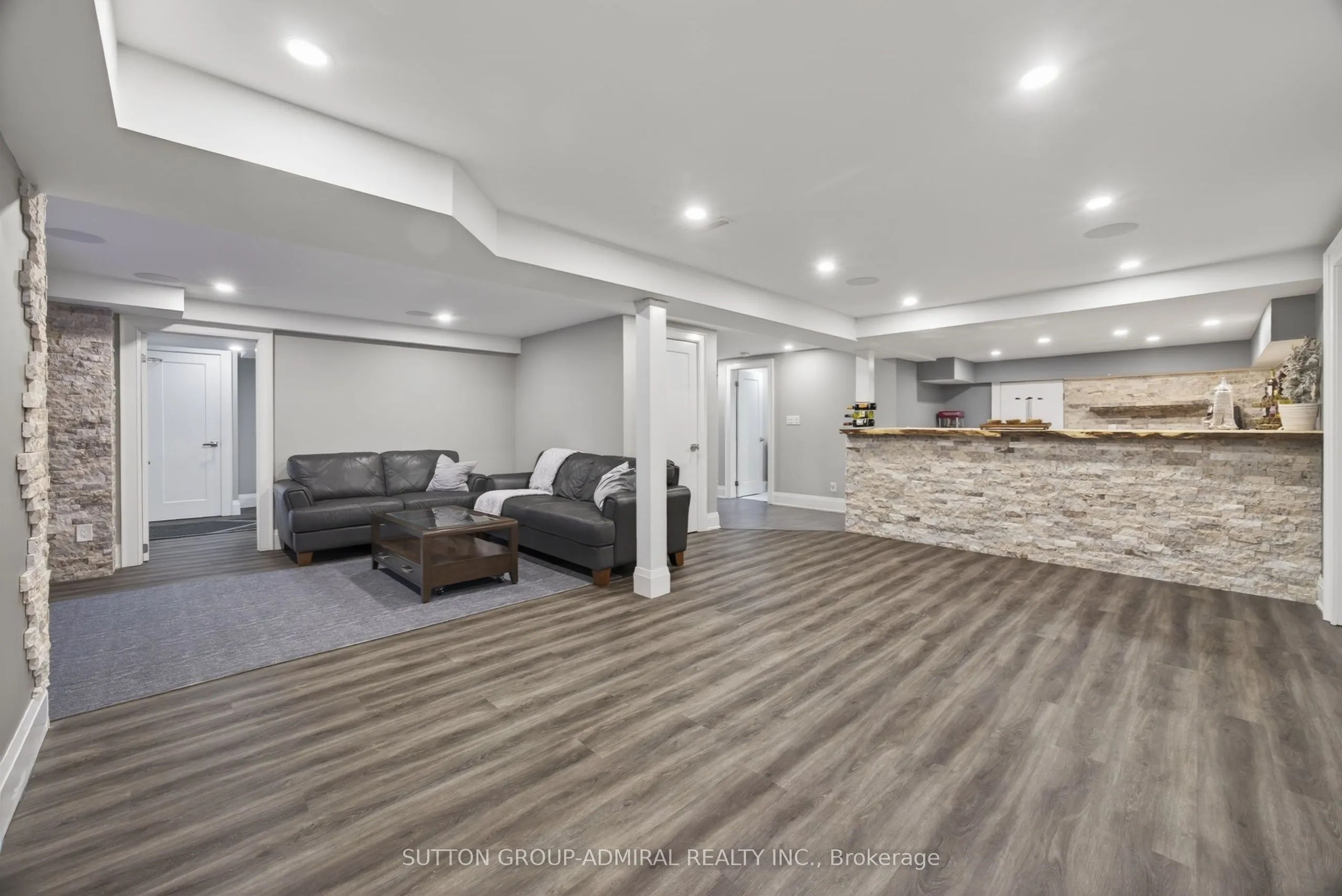 517 Aintree Drive
