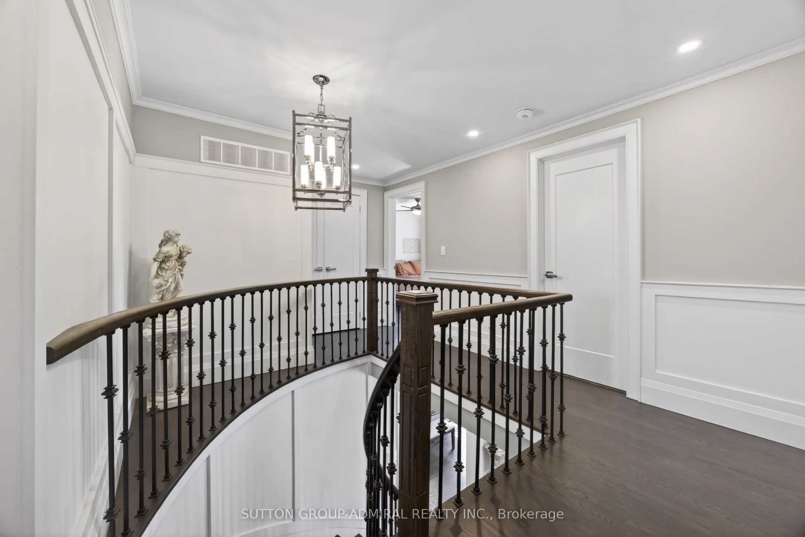 517 Aintree Drive