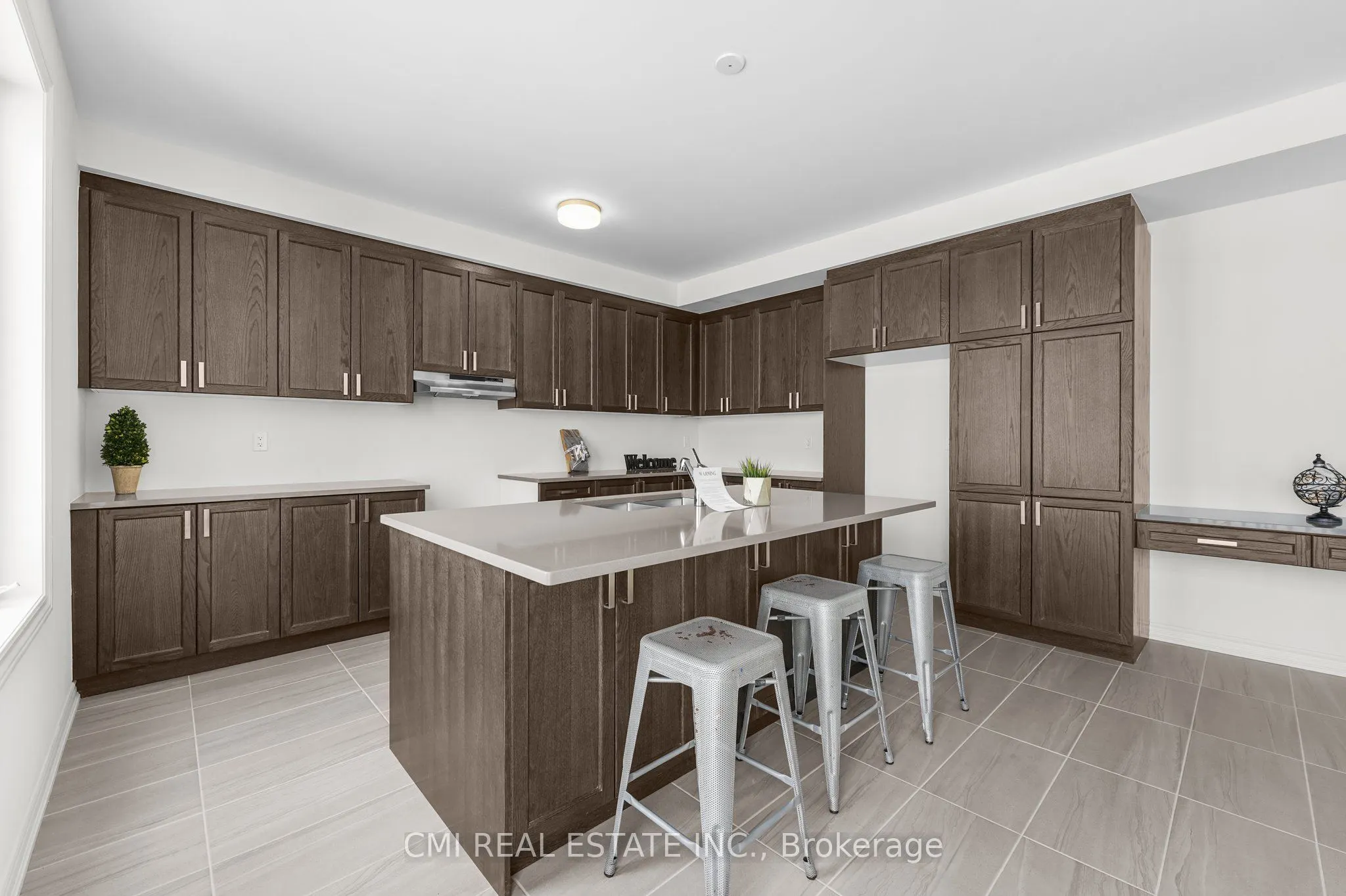 51 Sparrow Way