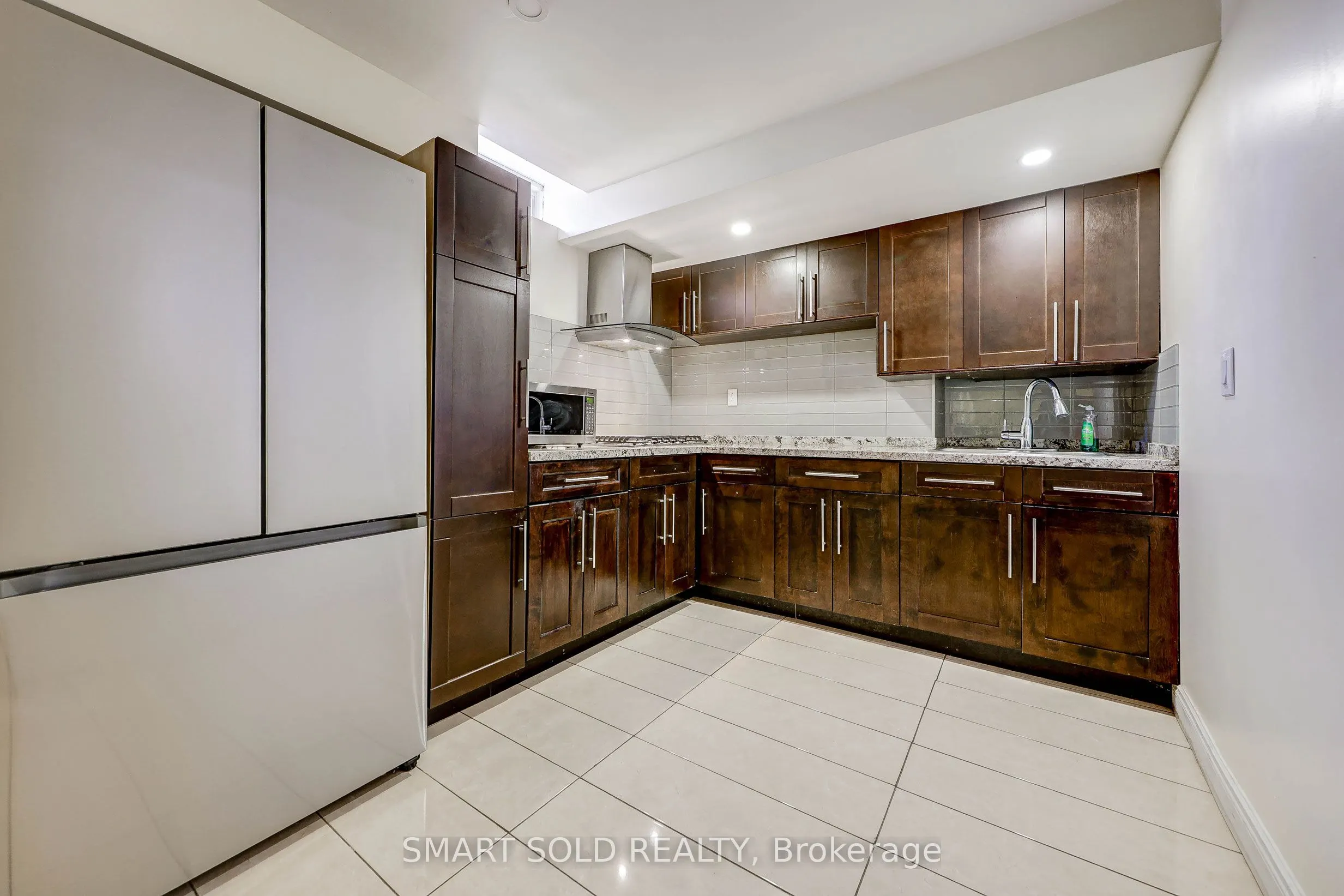 106 Wood Rim Drive