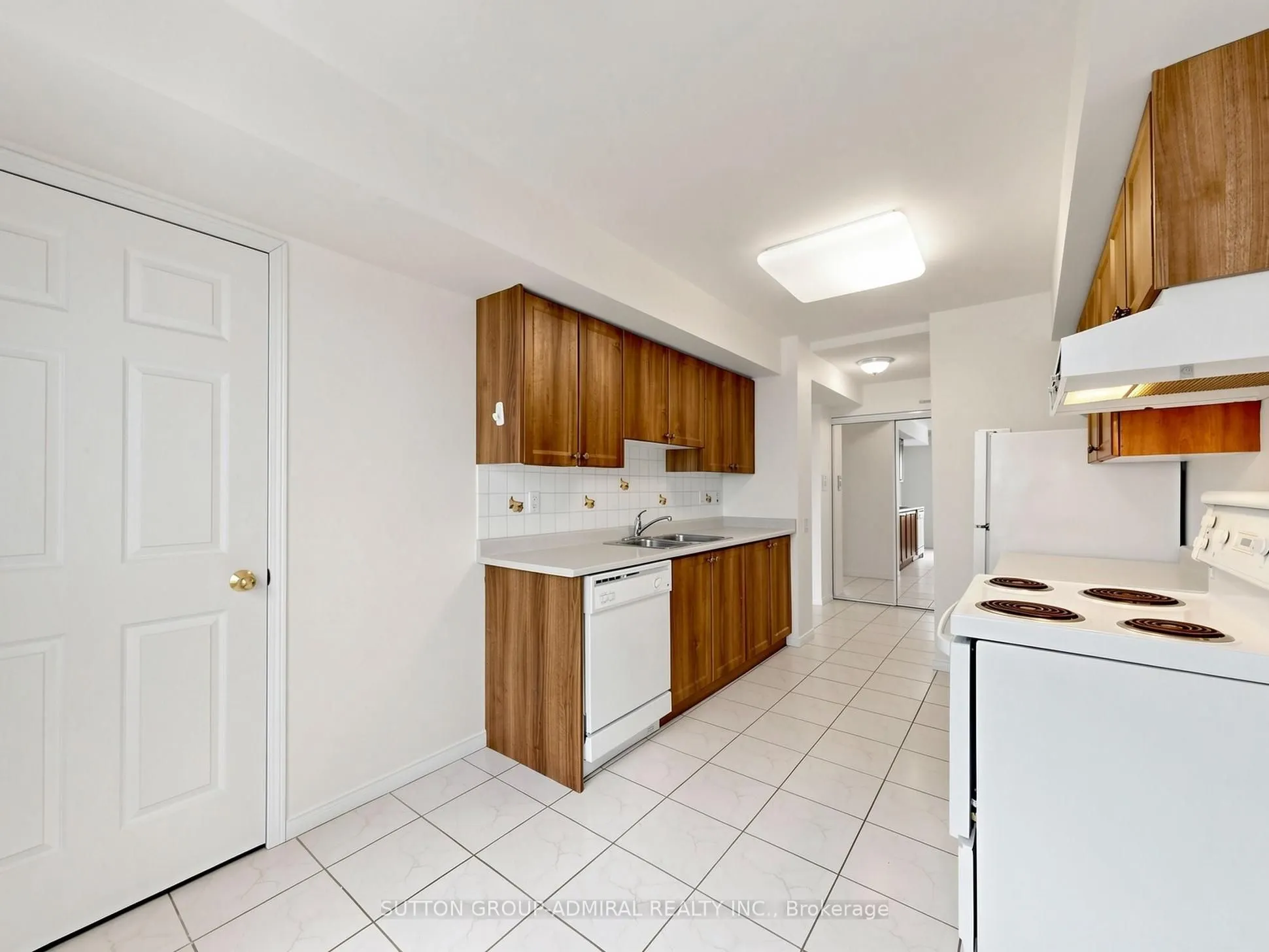 1 Emerald Lane #704