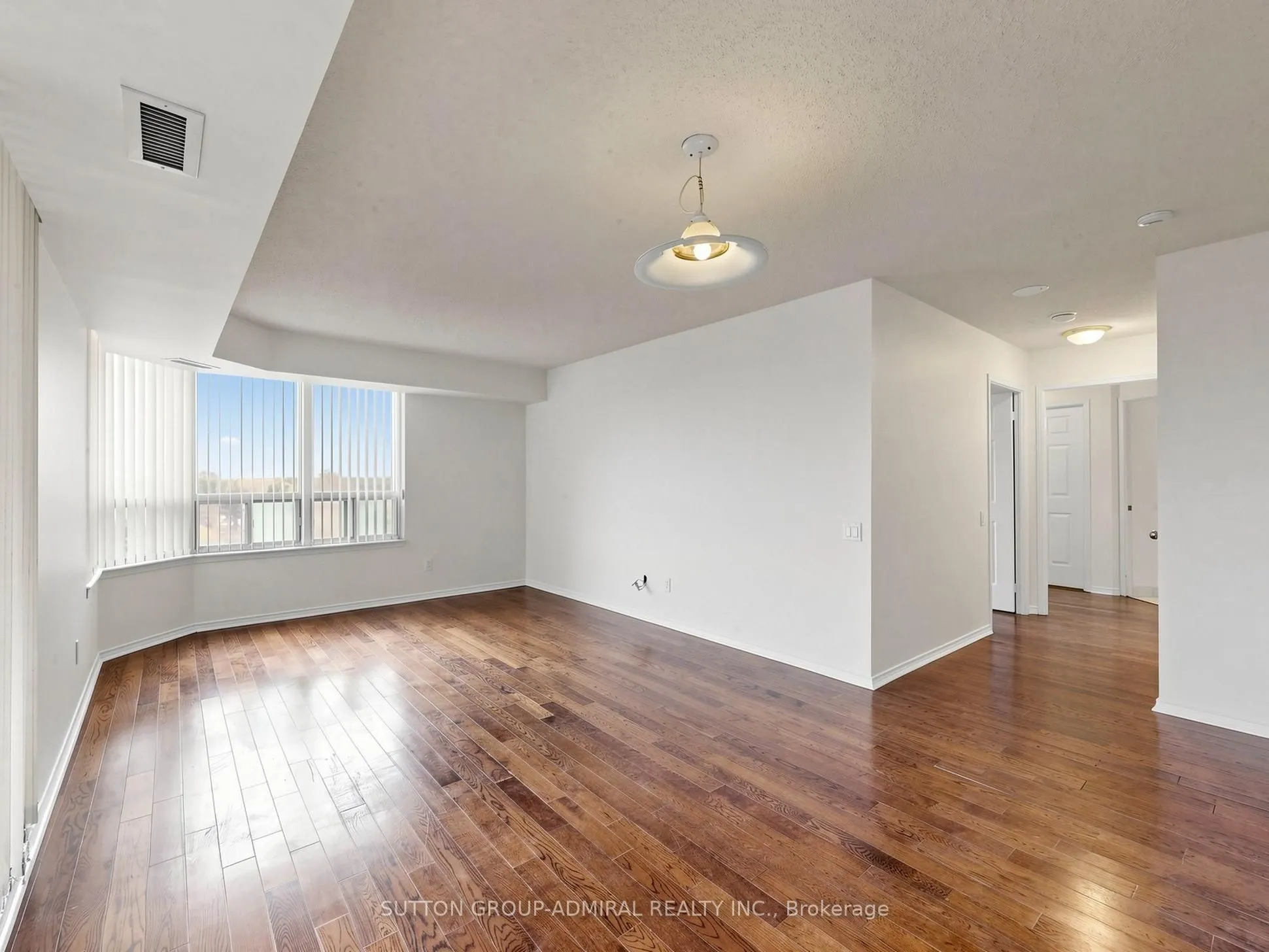 1 Emerald Lane #704
