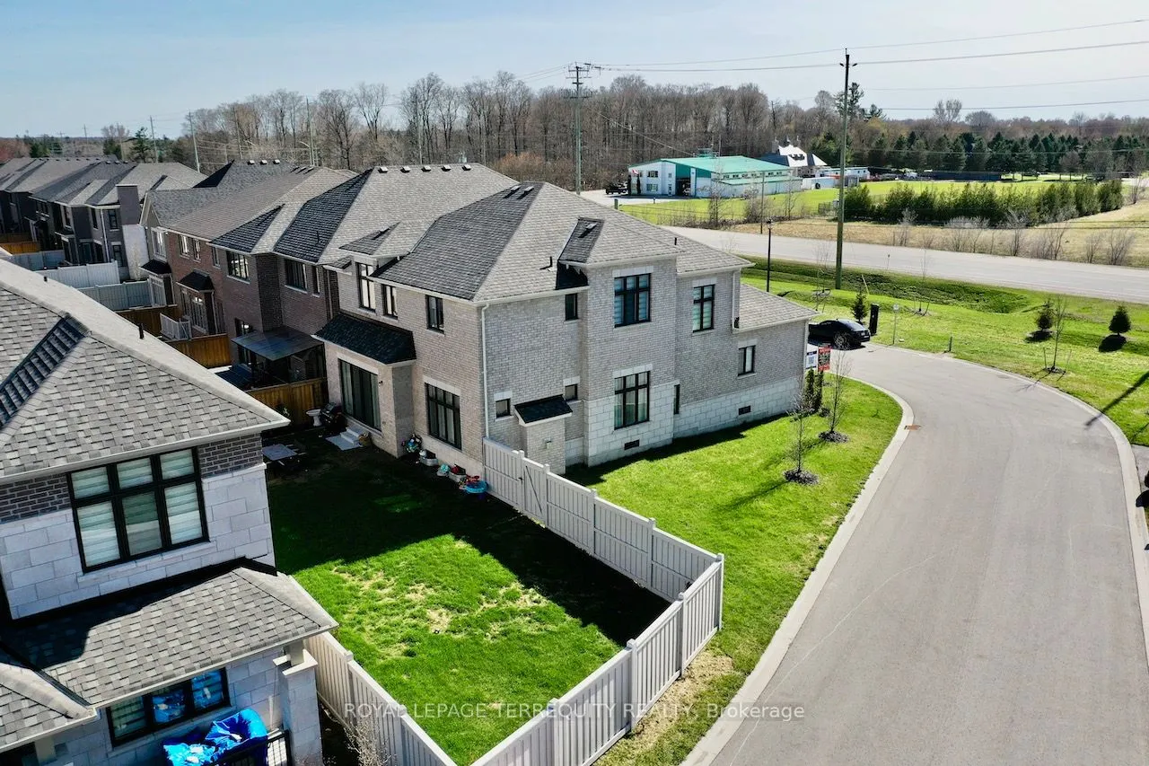 7 Ballanview Court
