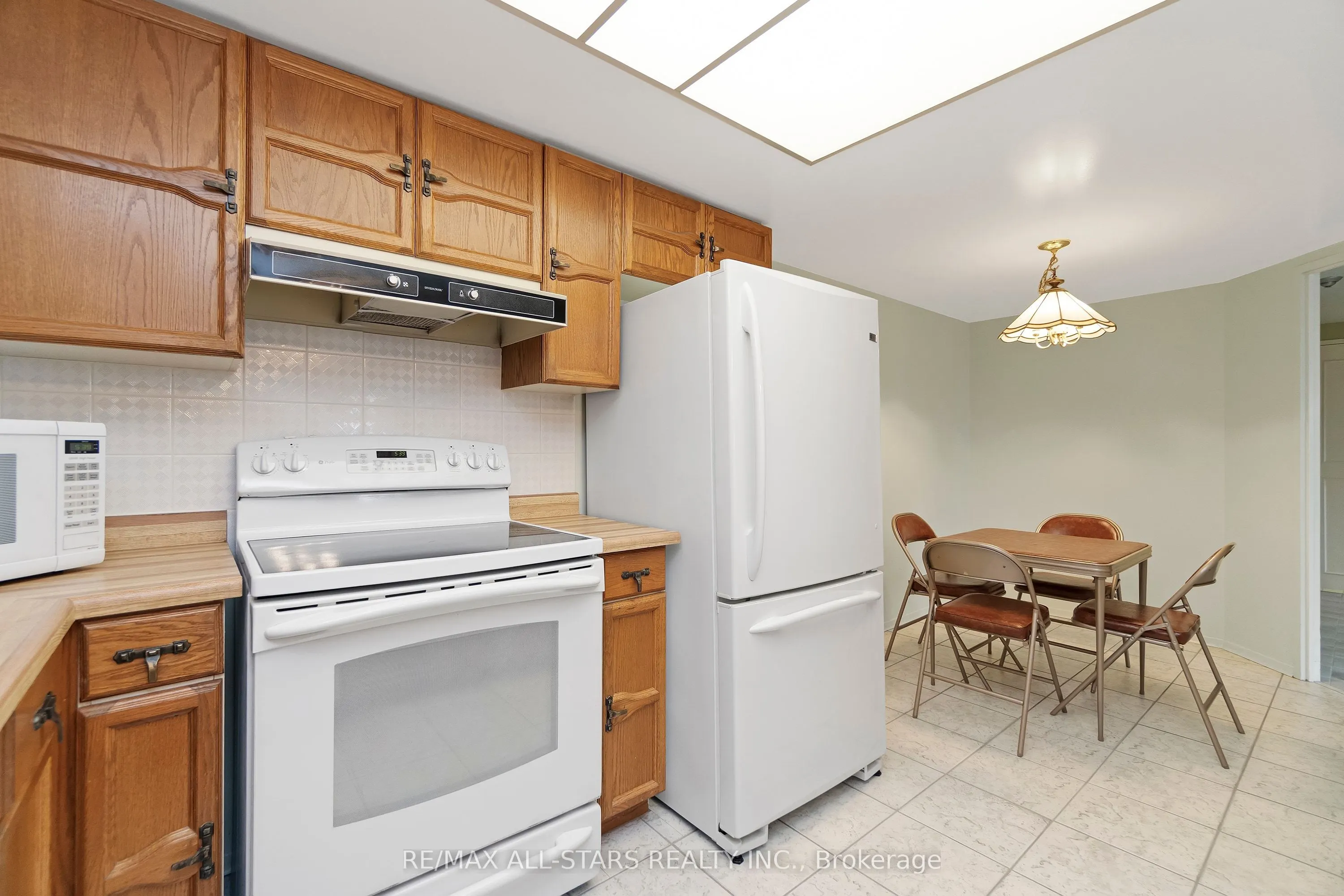5 Weldrick Road W #506